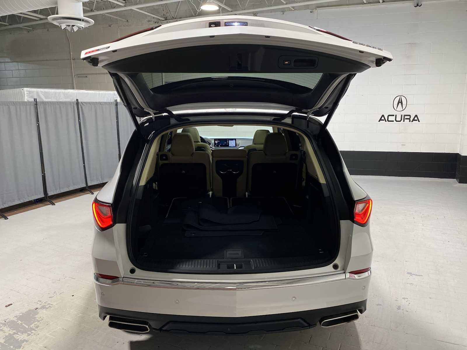 2023 Acura MDX Technology 19