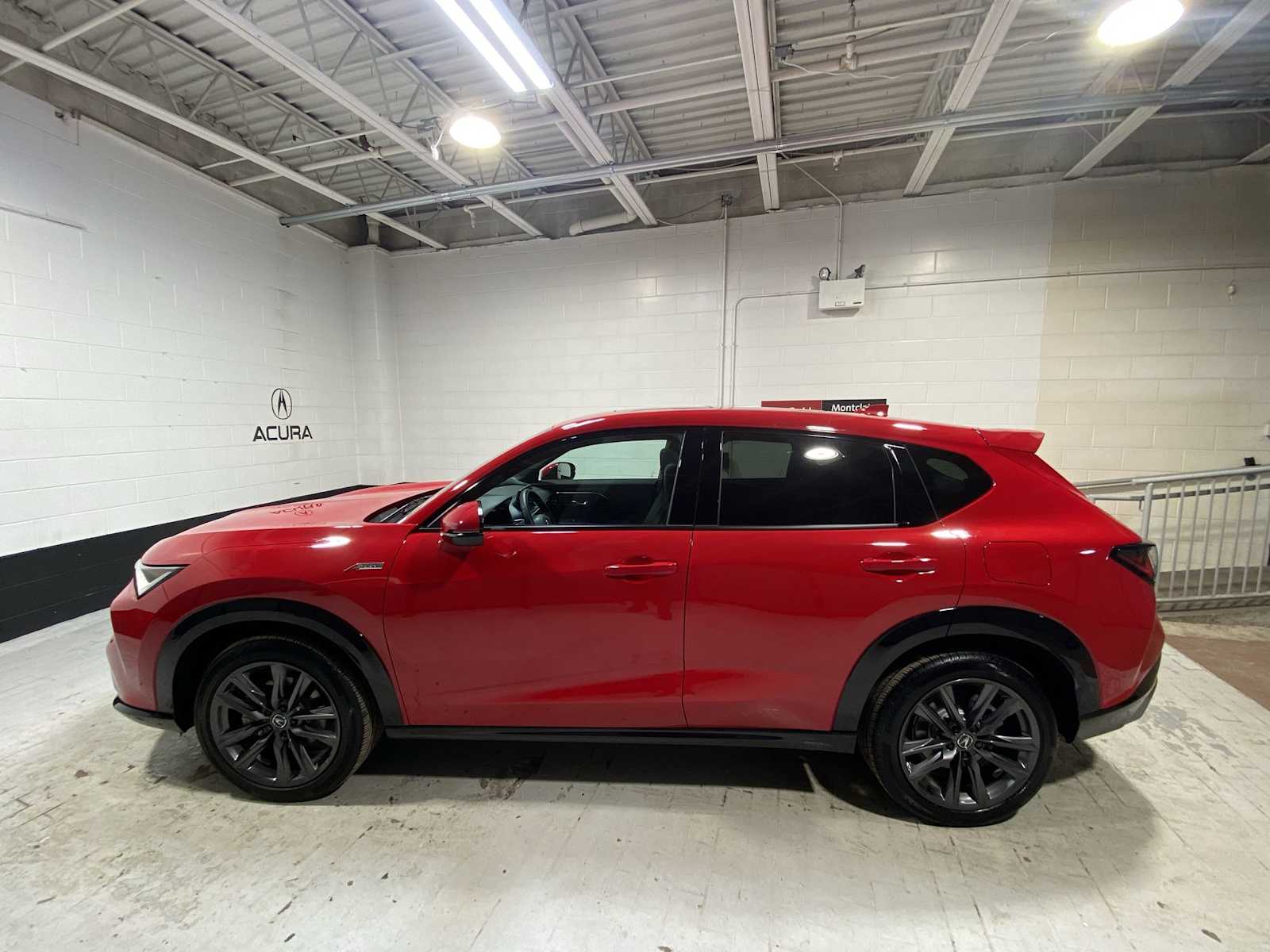 Thumbnail: 2025 Acura ADX - 3