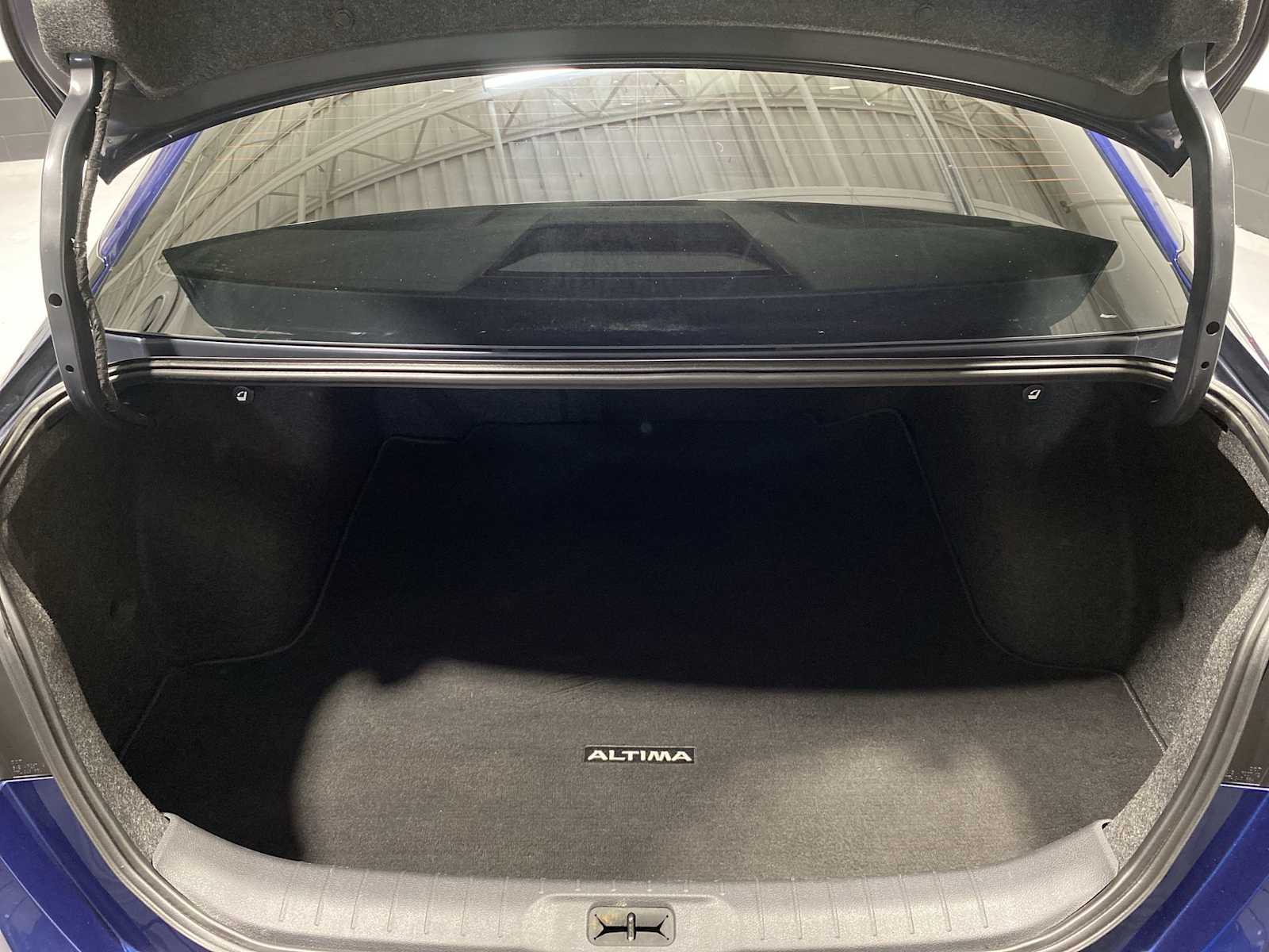 2020 Nissan Altima S 19