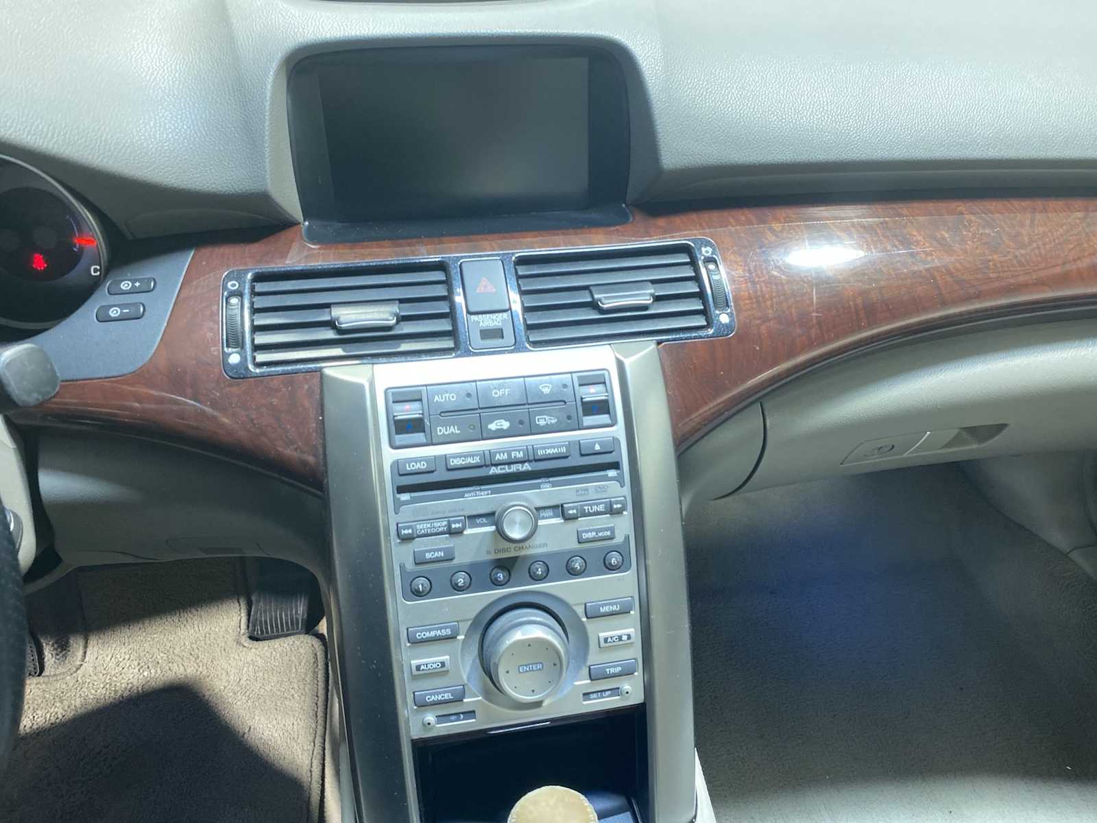 Thumbnail: 2008 Acura RL - 16