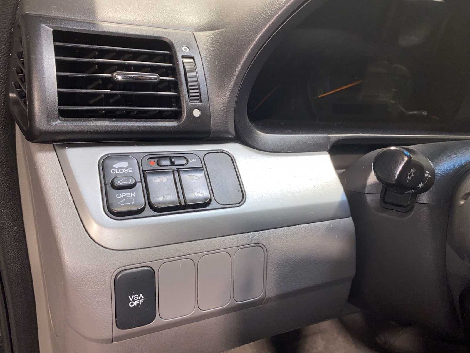 Thumbnail: 2008 Honda Odyssey - 23