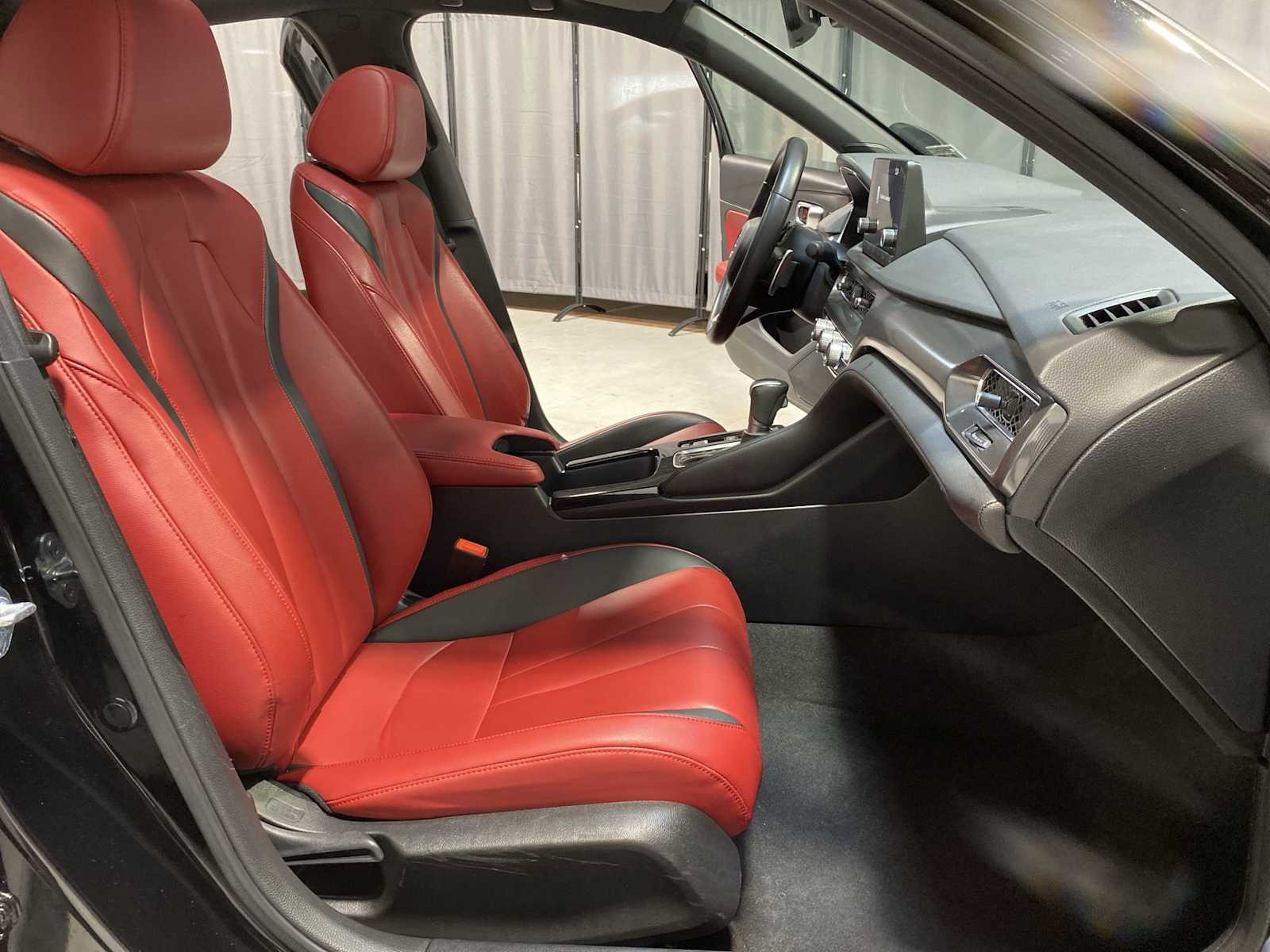 Thumbnail: 2023 Acura Integra - 14