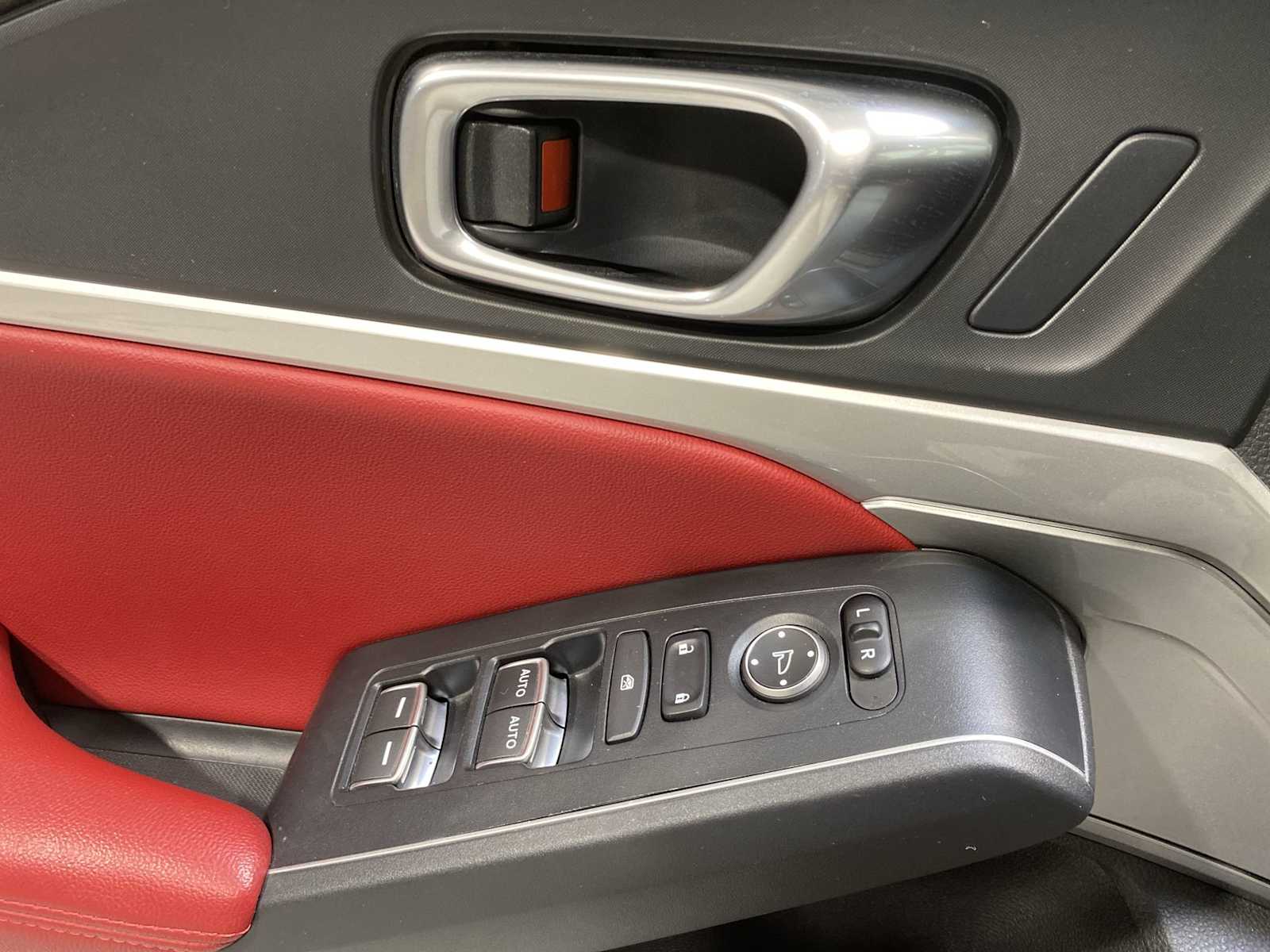 Thumbnail: 2023 Acura Integra - 23