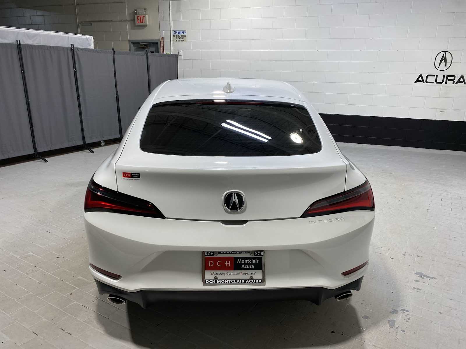 Thumbnail: 2023 Acura Integra - 5