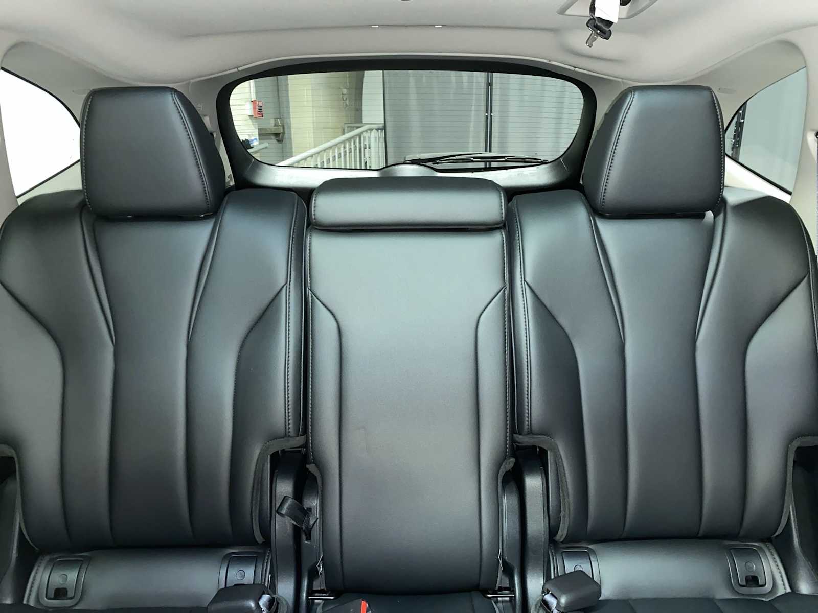 Thumbnail: 2023 Acura MDX - 22