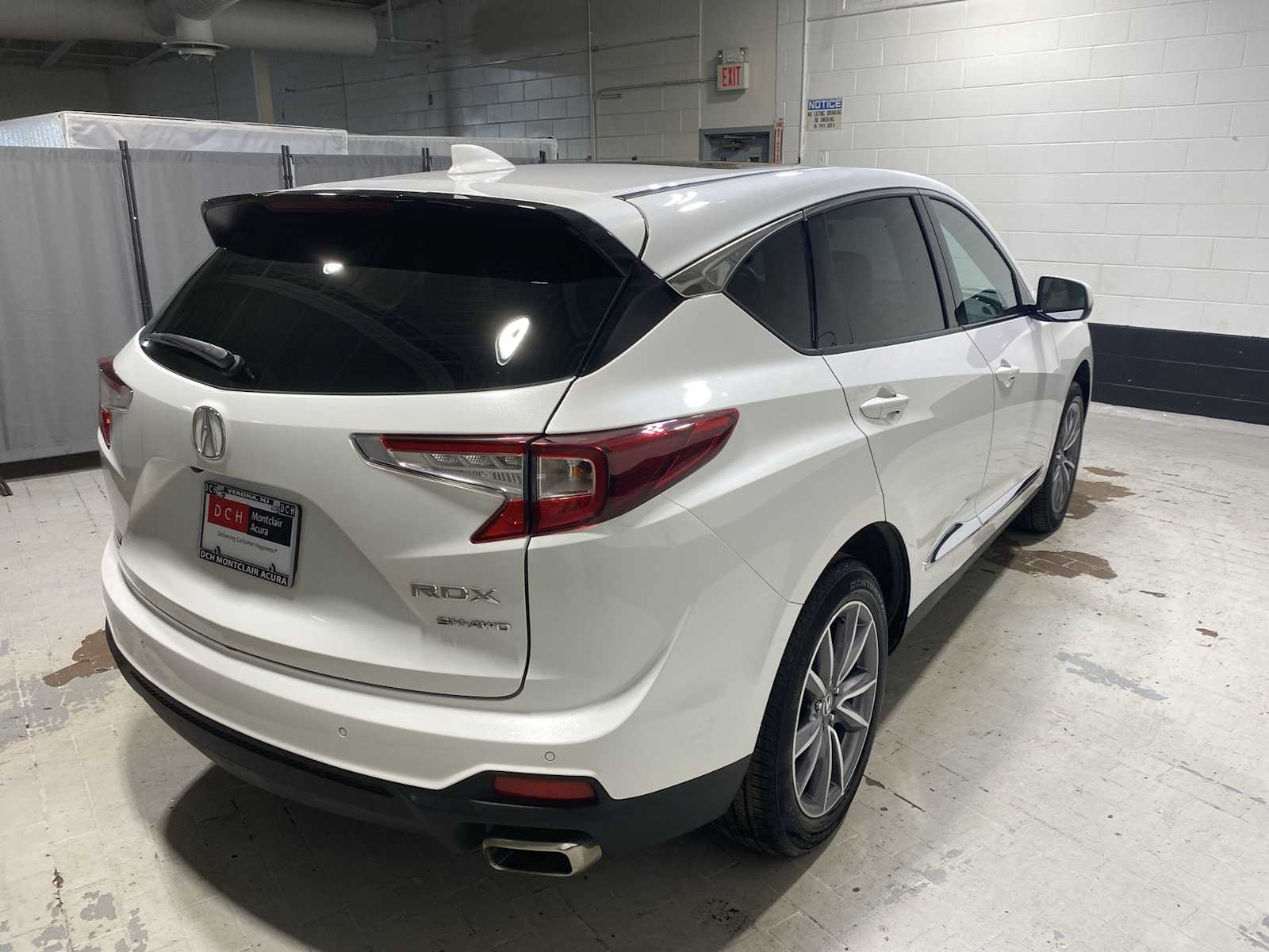 Thumbnail: 2023 Acura RDX - 26