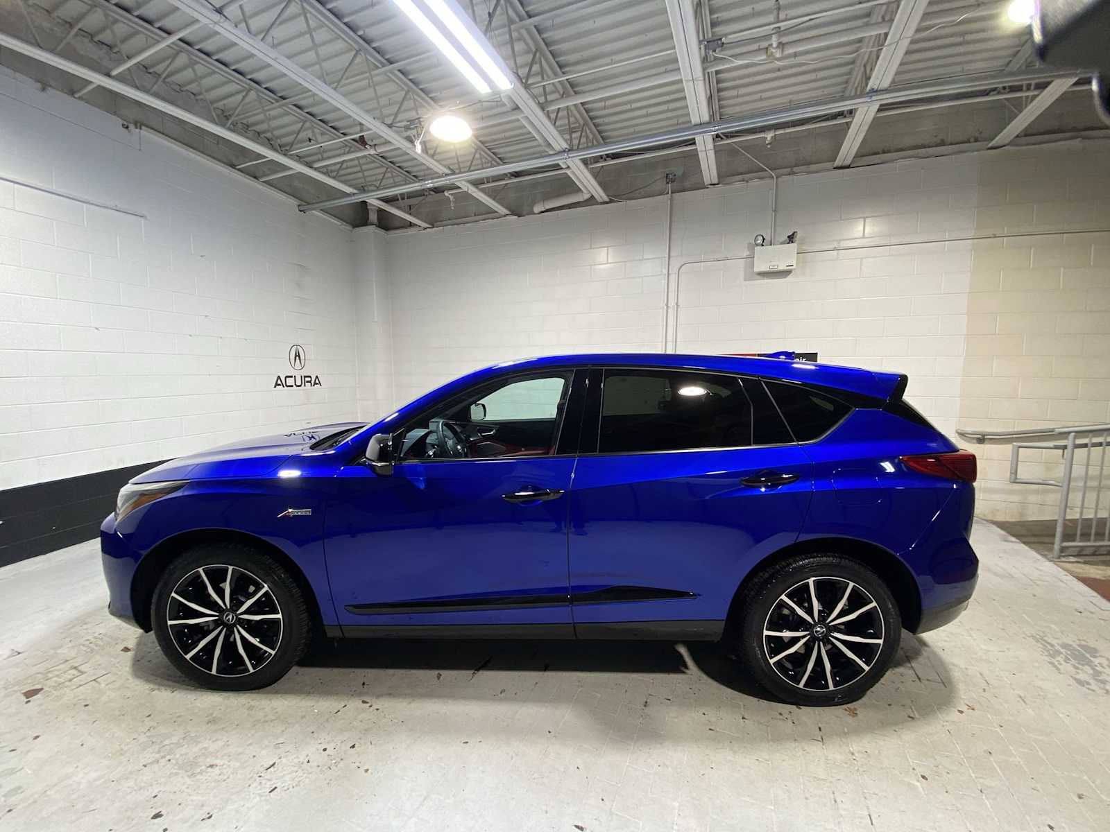 Thumbnail: 2025 Acura RDX - 3