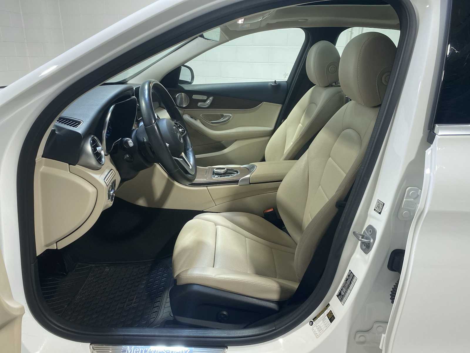 Thumbnail: 2021 Mercedes-Benz C-Class - 2