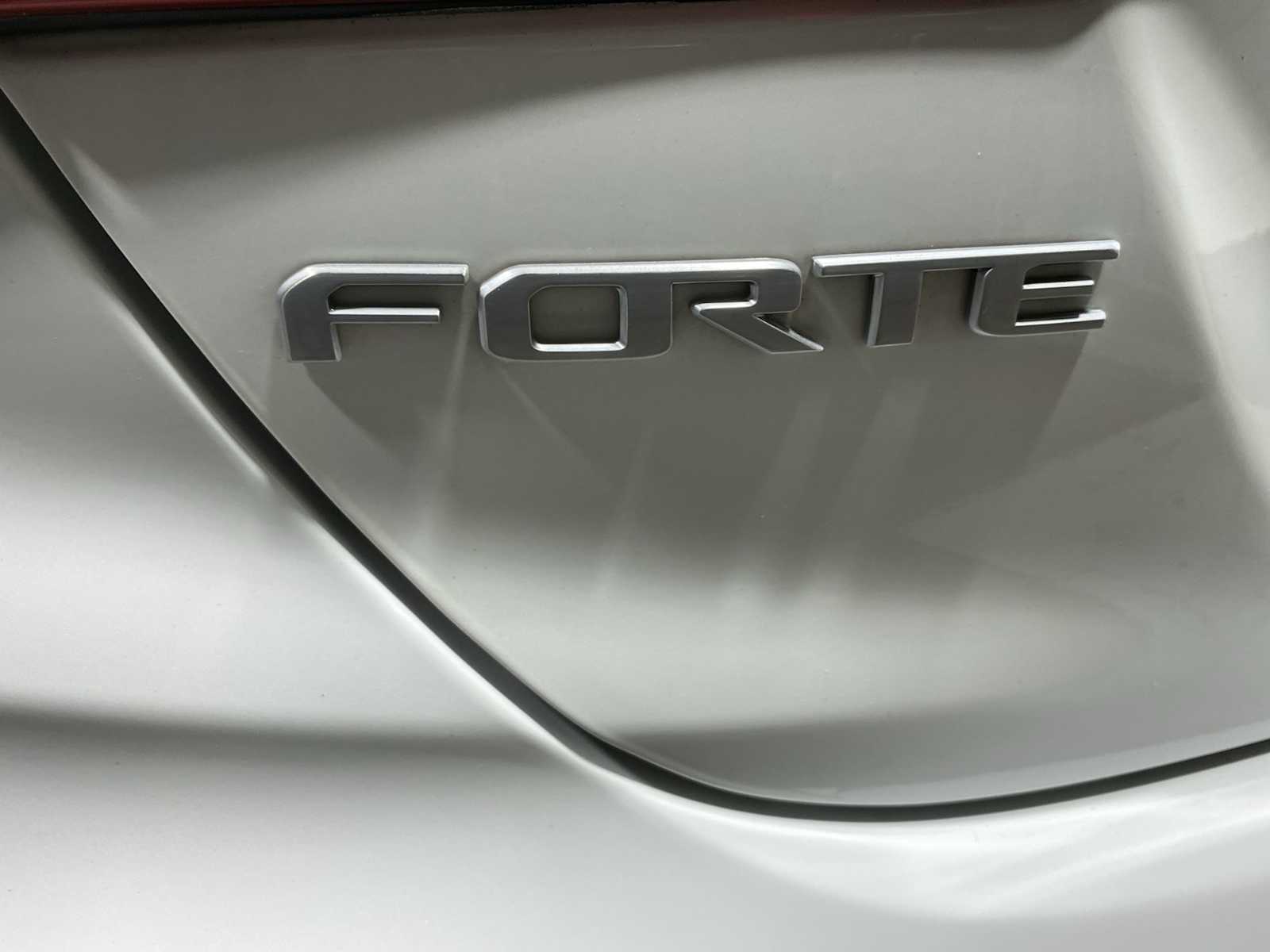 Thumbnail: 2023 Kia Forte - 7