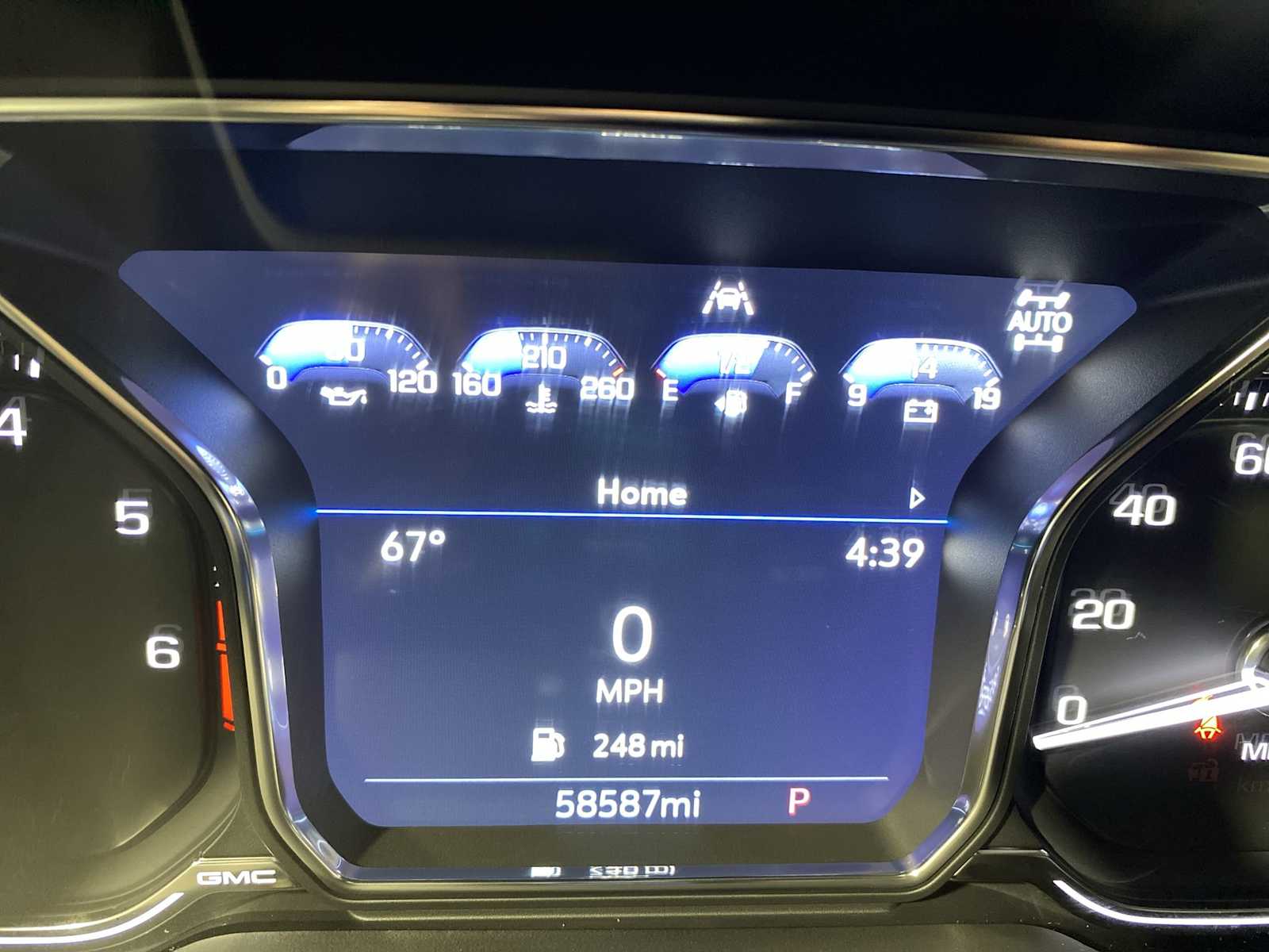 2021 GMC Yukon SLT 18