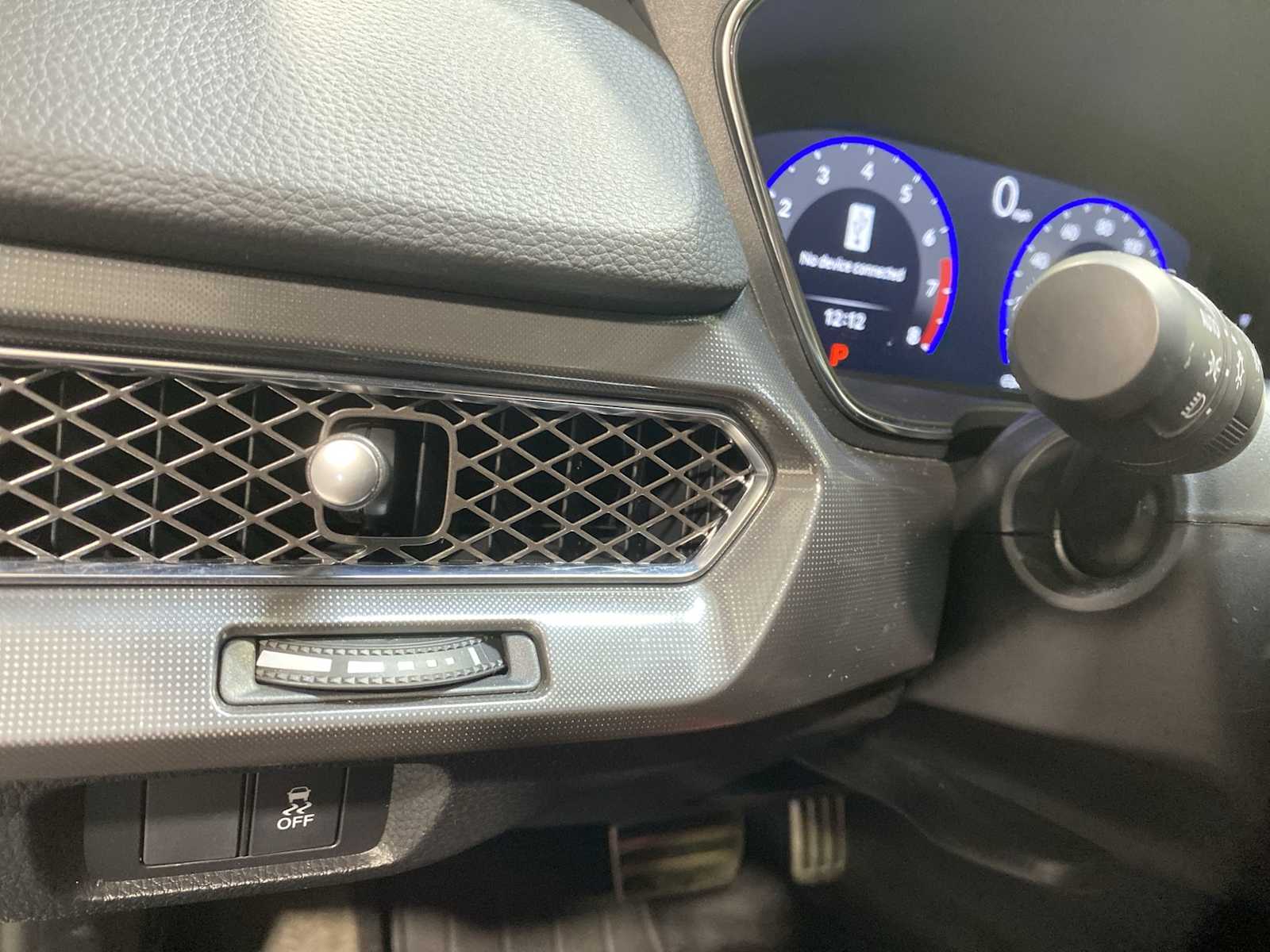 Thumbnail: 2025 Acura Integra - 24