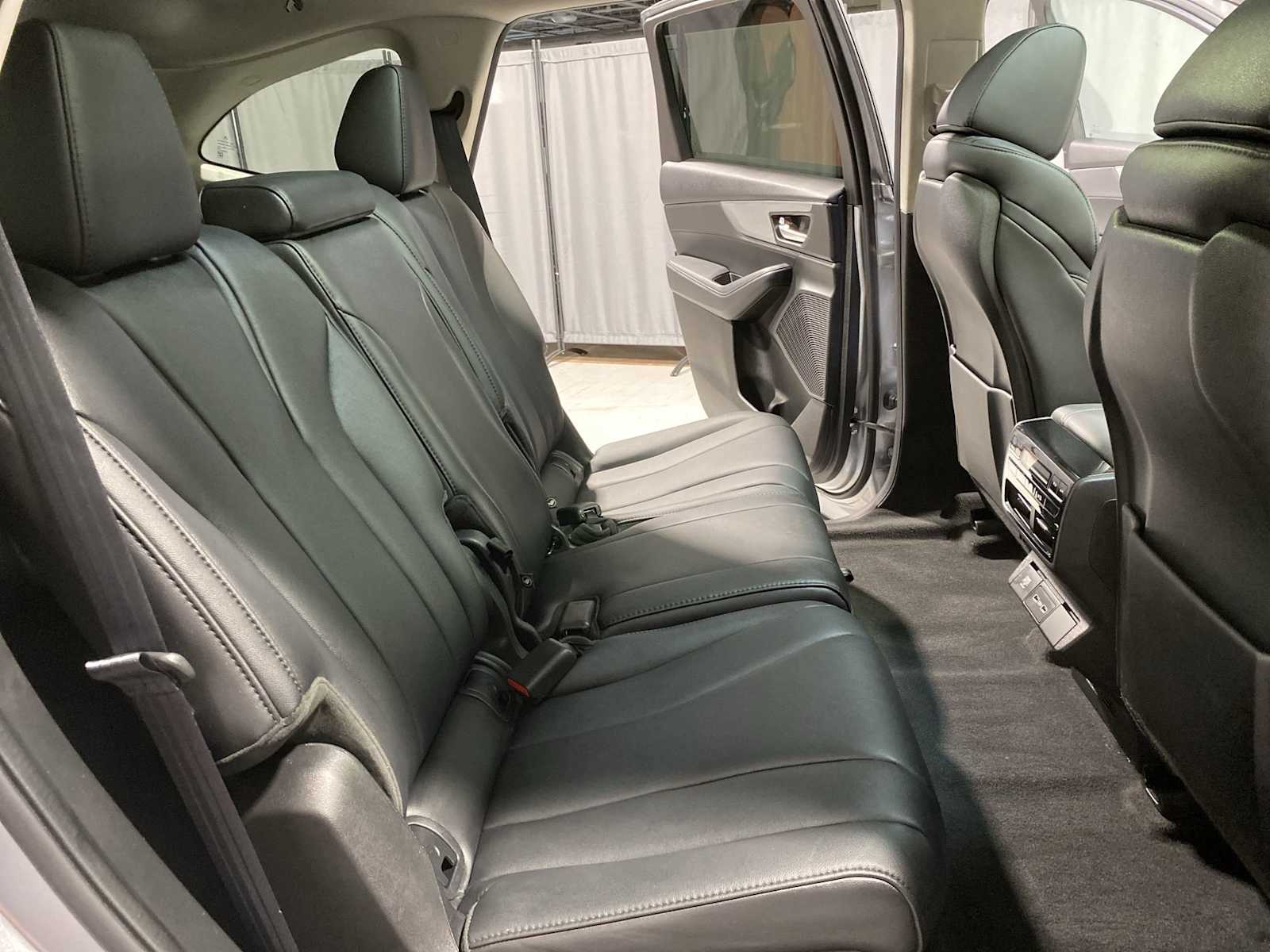 Thumbnail: 2023 Acura MDX - 13