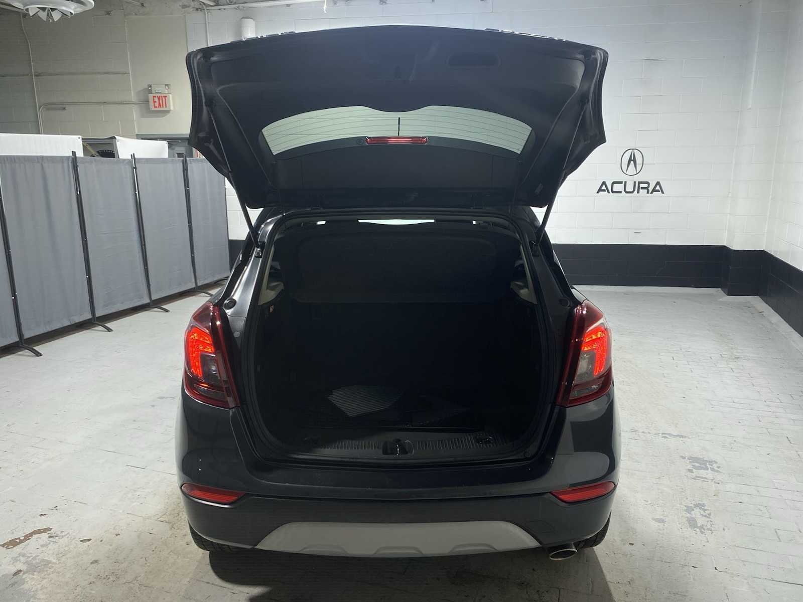 Thumbnail: 2017 Buick Encore - 19