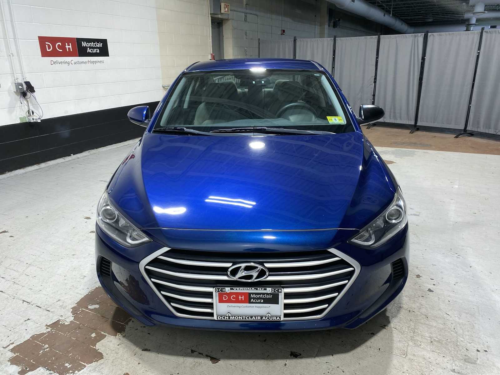 Thumbnail: 2017 Hyundai Elantra - 6