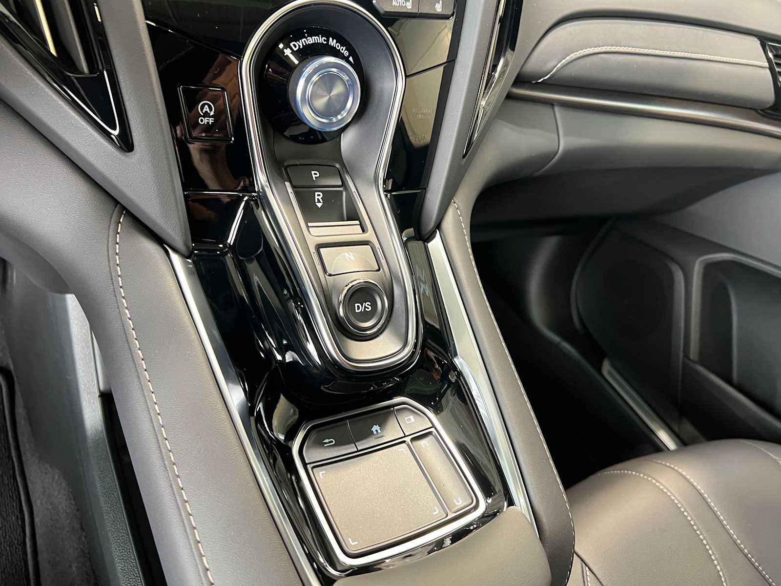 Thumbnail: 2026 Acura RDX - 23