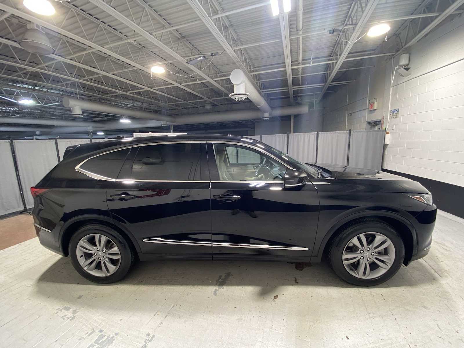 Thumbnail: 2023 Acura MDX - 27