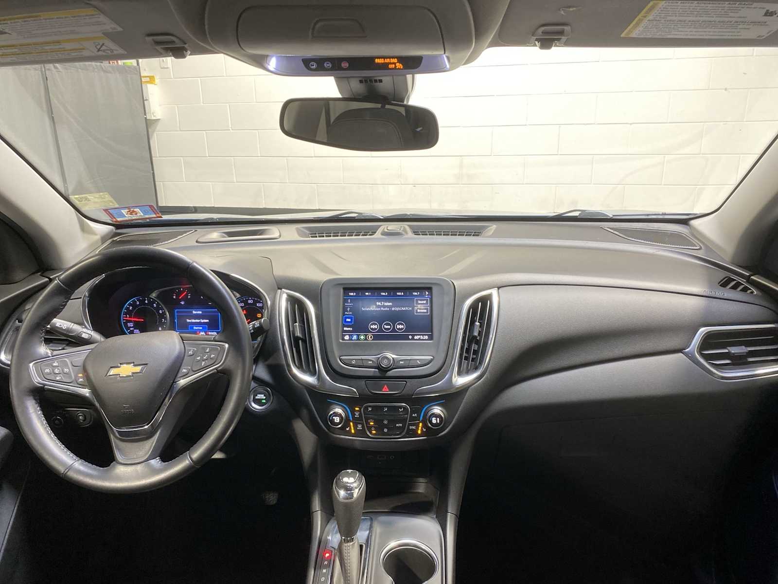 Thumbnail: 2020 Chevrolet Equinox - 10