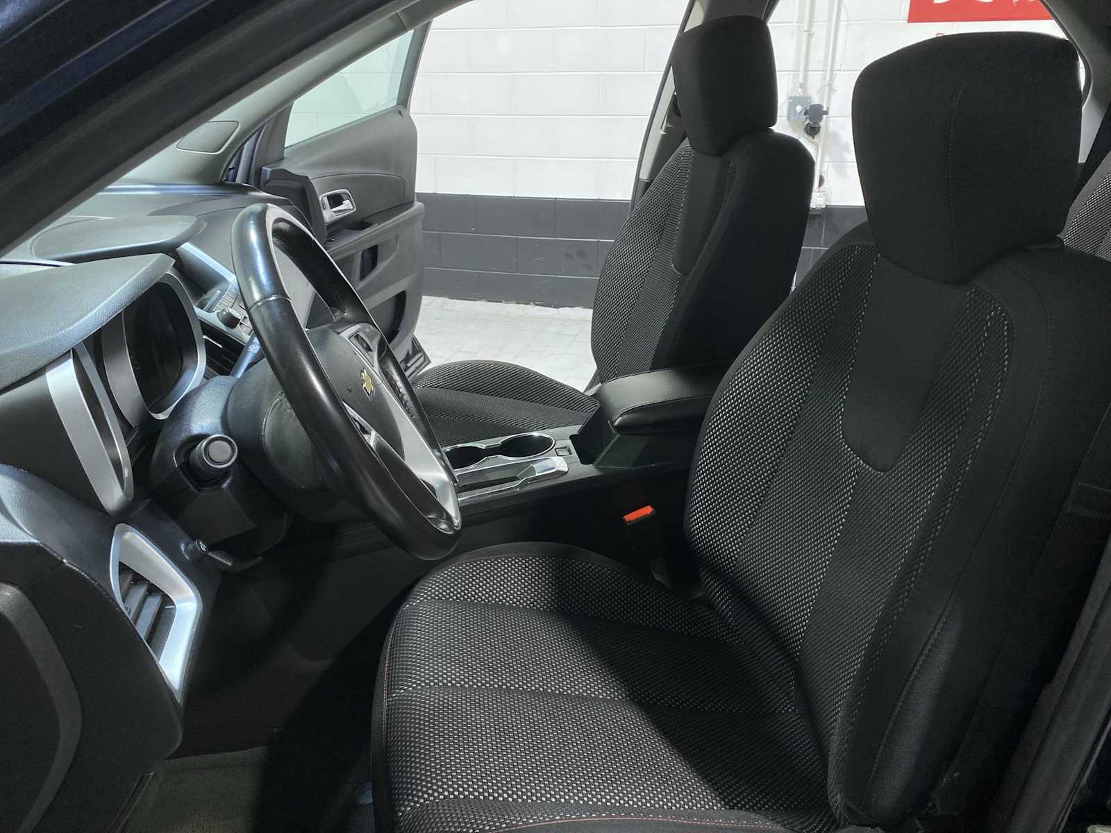 Thumbnail: 2015 Chevrolet Equinox - 11