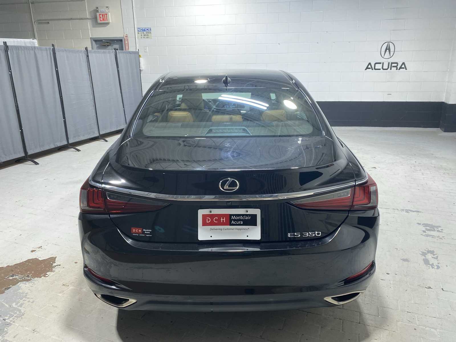 Thumbnail: 2020 Lexus ES - 5