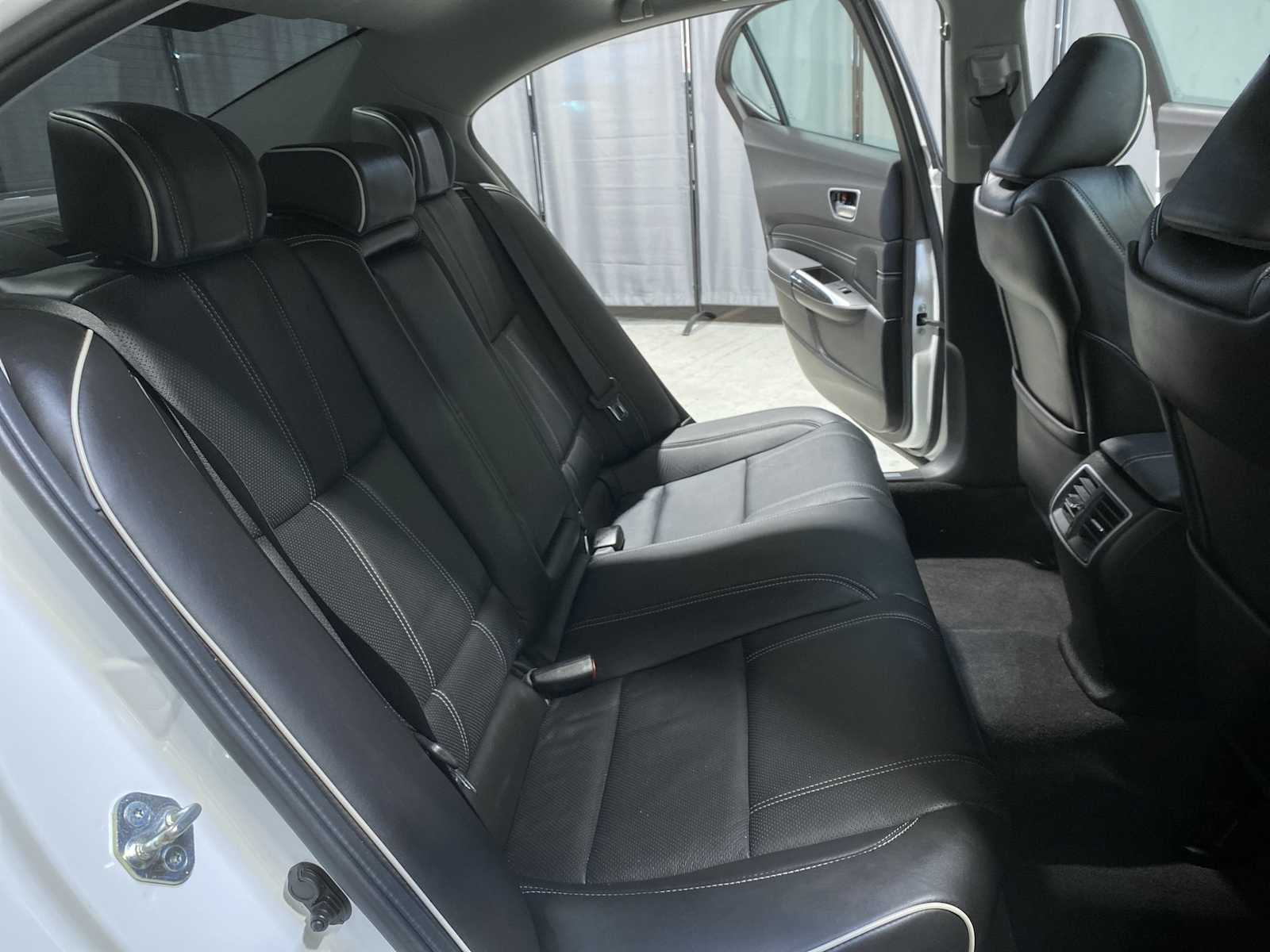 Thumbnail: 2019 Acura TLX - 13