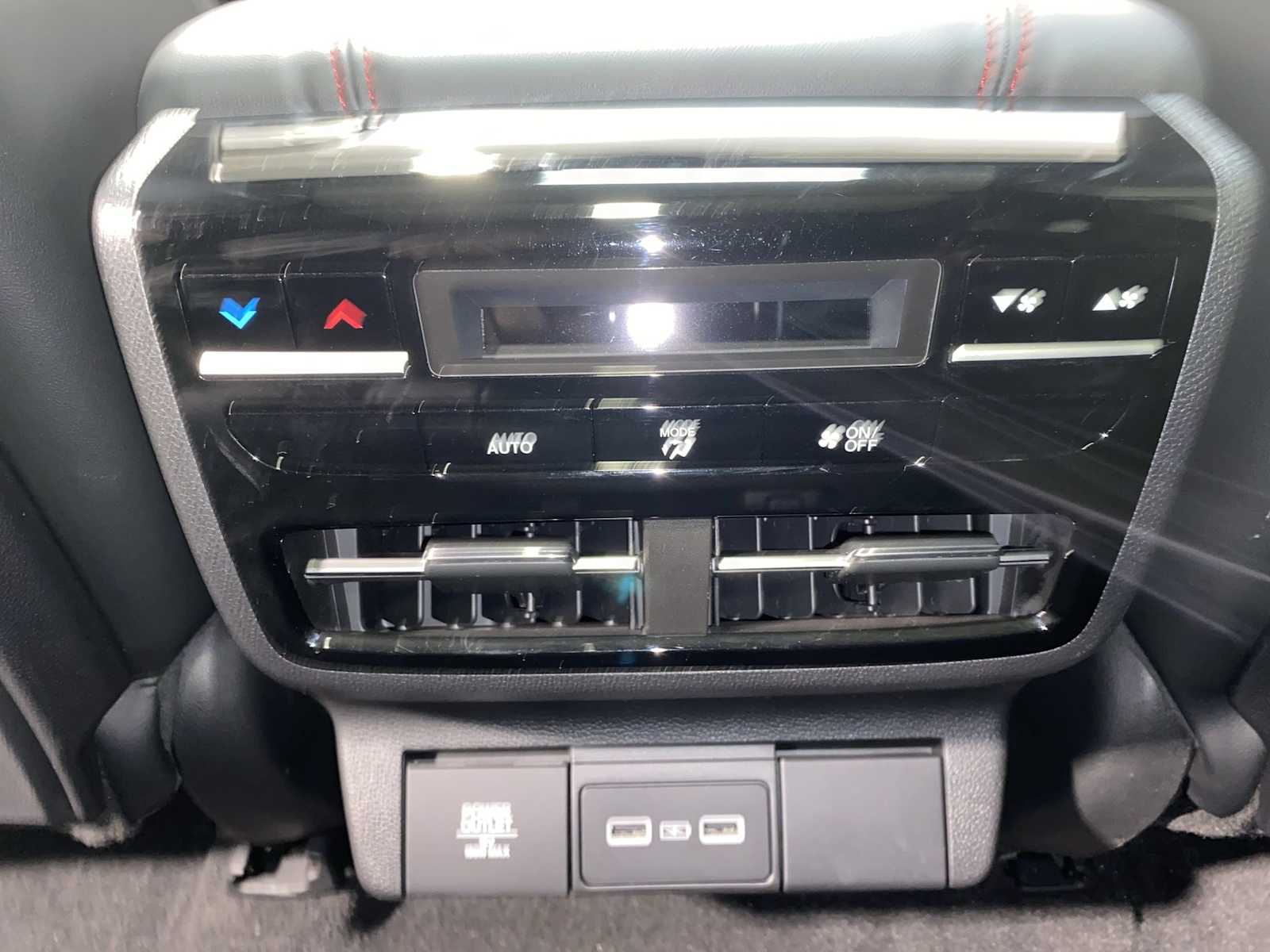 Thumbnail: 2023 Acura MDX - 25