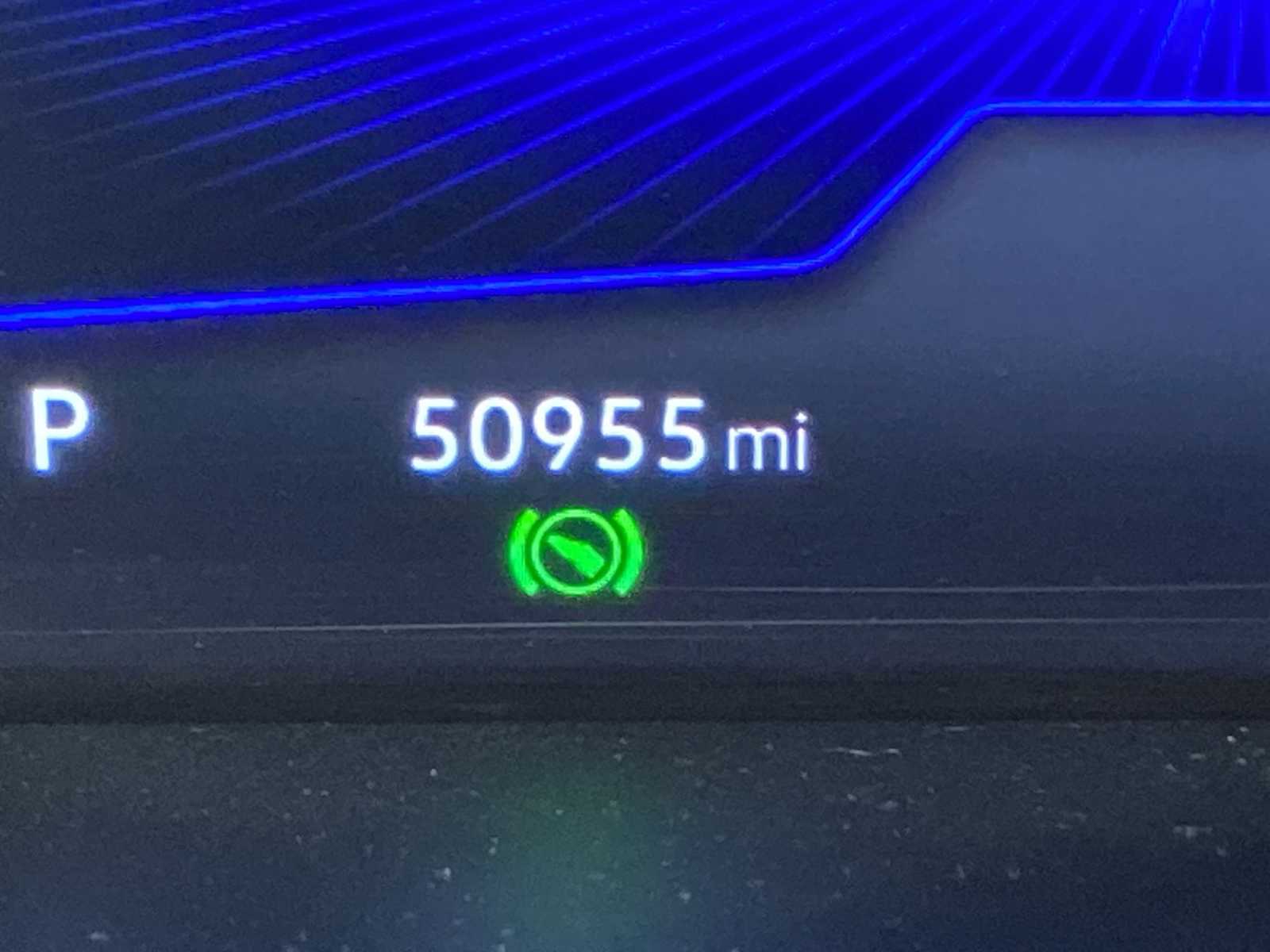 Thumbnail: 2022 Volkswagen Tiguan - 18