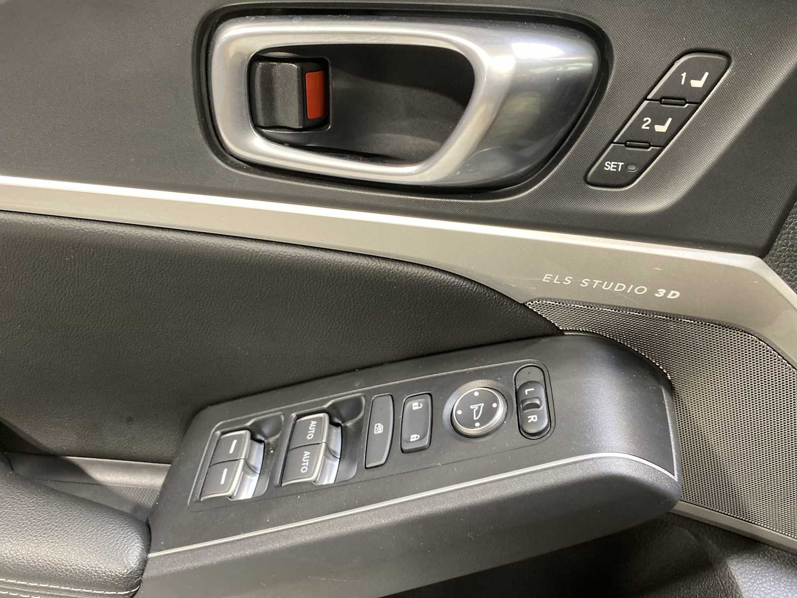 Thumbnail: 2023 Acura Integra - 23