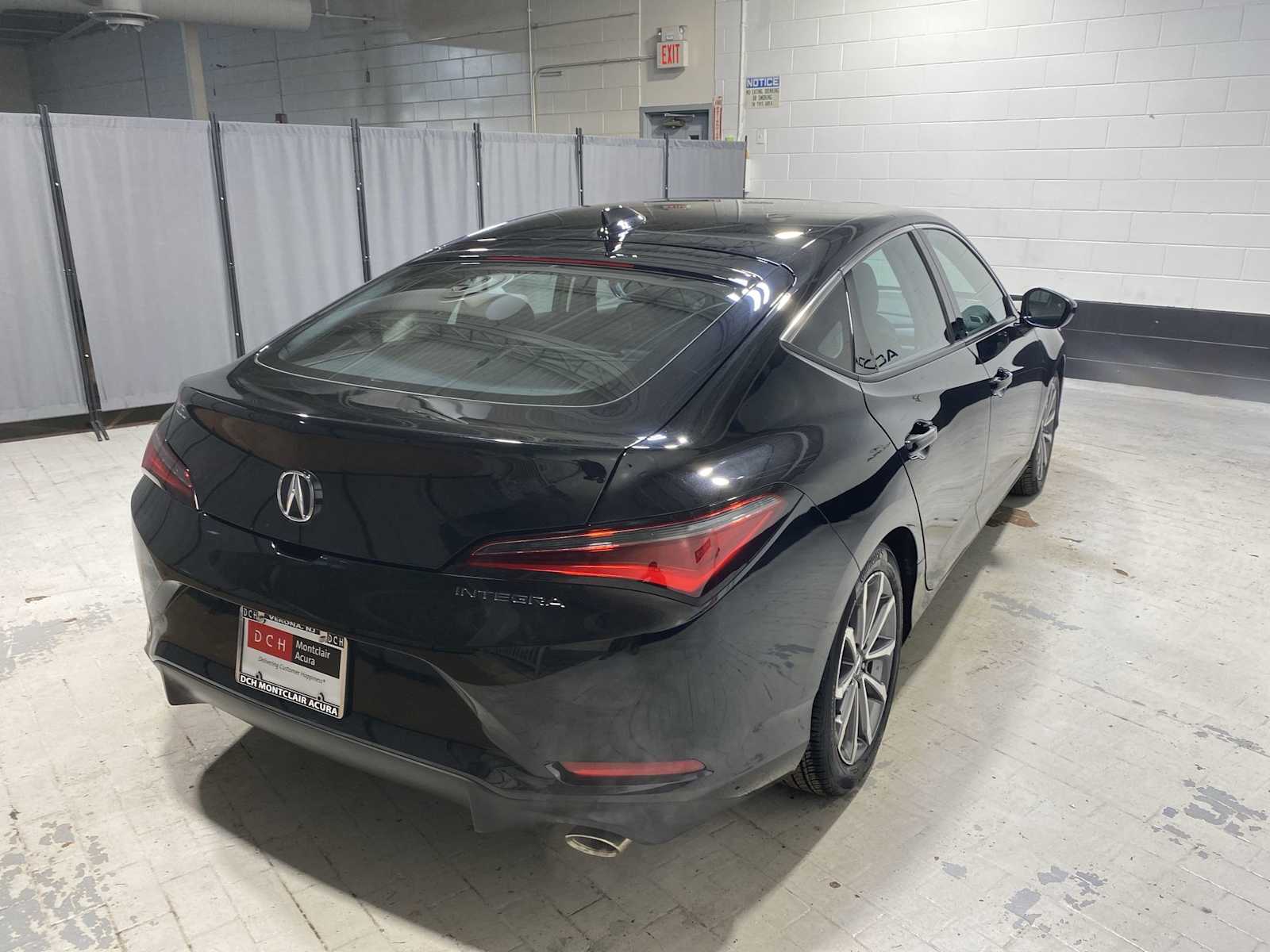 Thumbnail: 2024 Acura Integra - 26