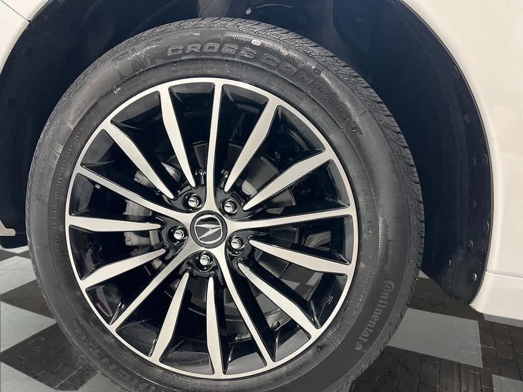 Thumbnail: 2026 Acura RDX - 12