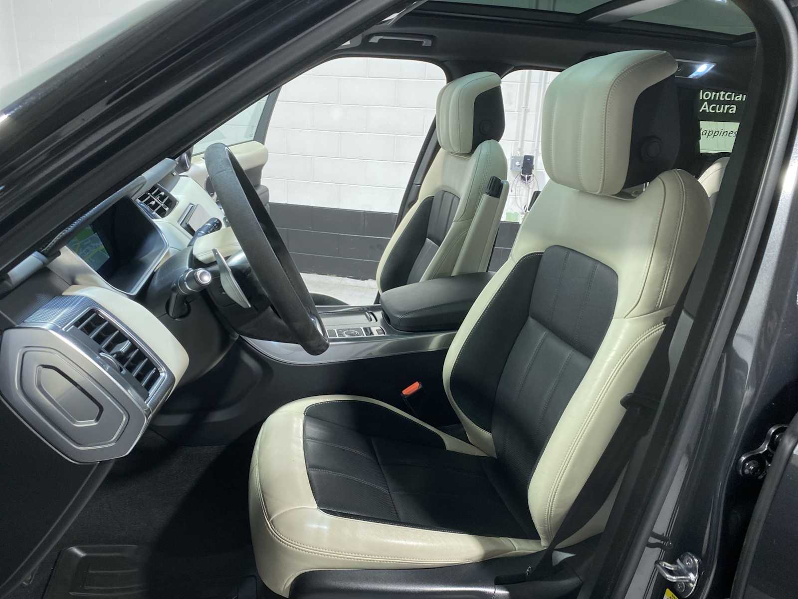 Thumbnail: 2020 Land Rover Range Rover Sport - 11