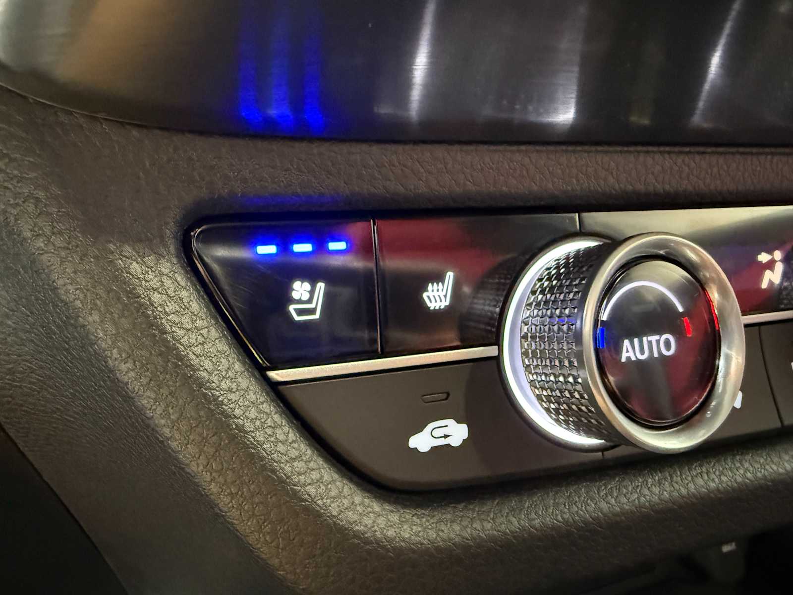 Thumbnail: 2026 Acura ADX - 19