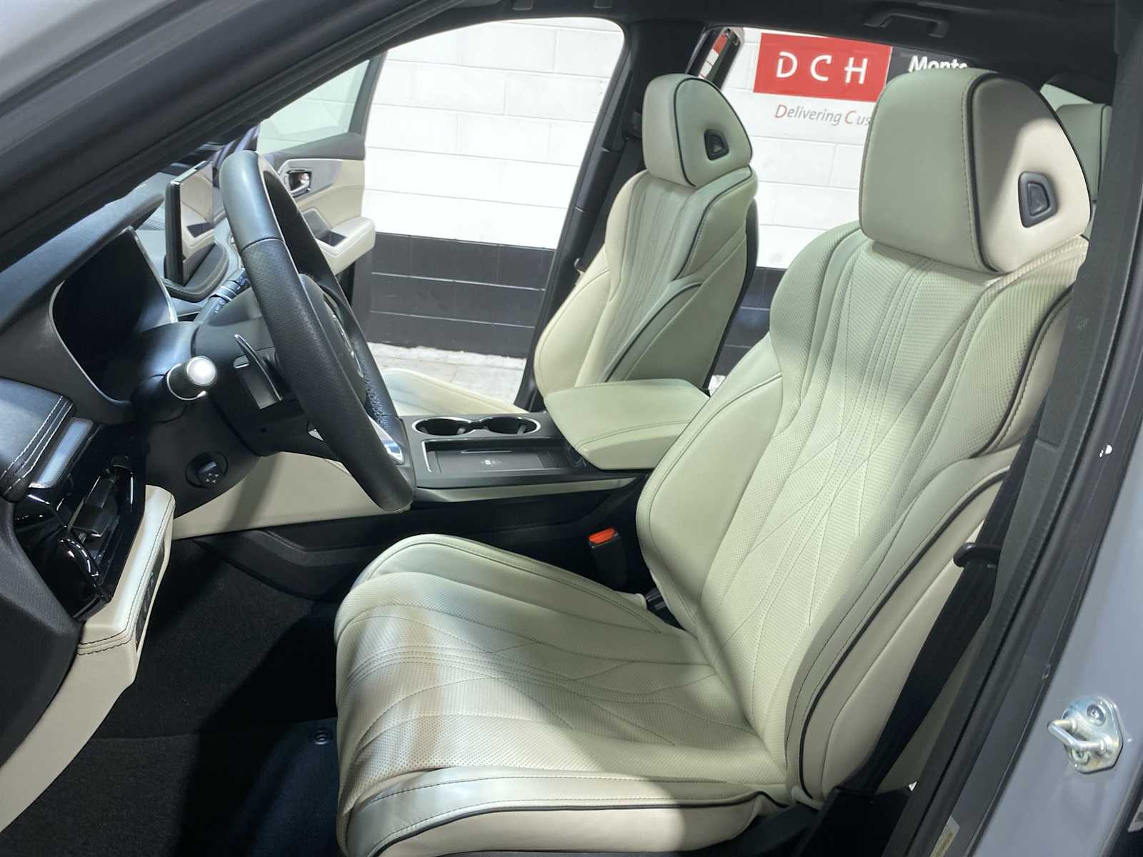 Thumbnail: 2025 Acura MDX - 11