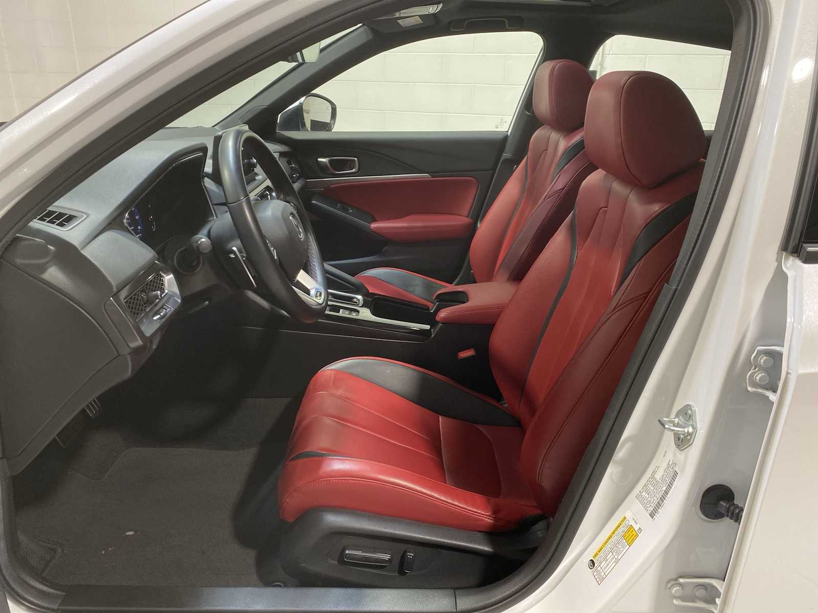 Thumbnail: 2024 Acura Integra - 2