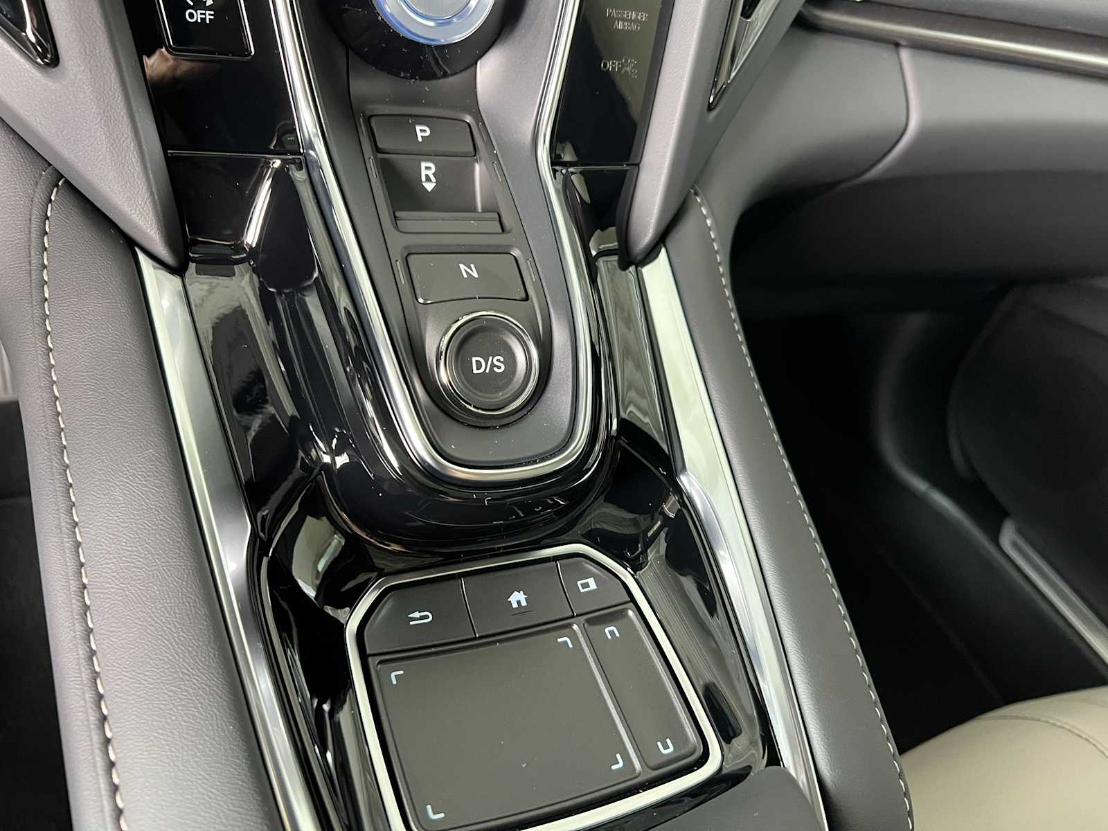 Thumbnail: 2026 Acura RDX - 21