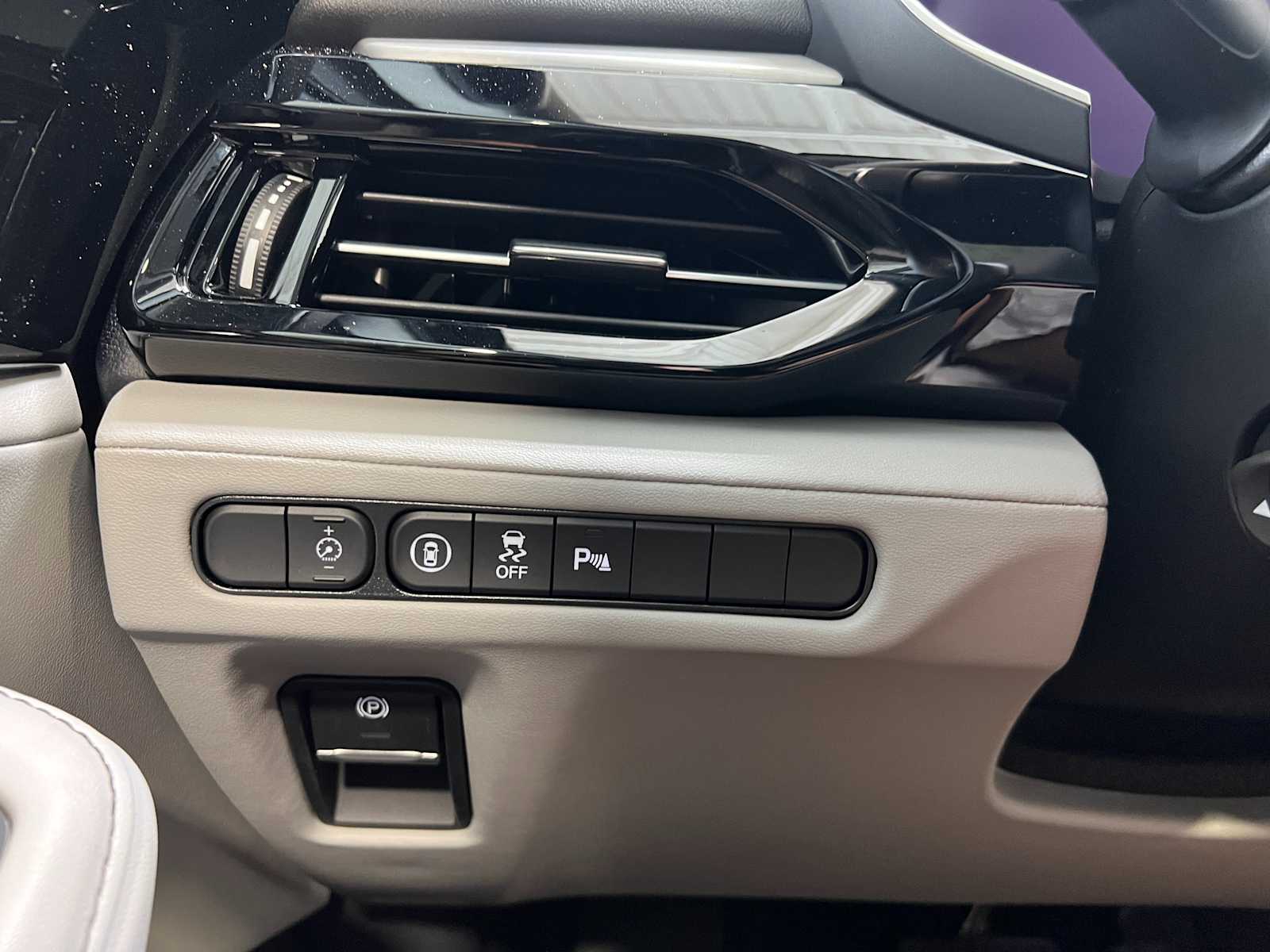 Thumbnail: 2026 Acura MDX - 23