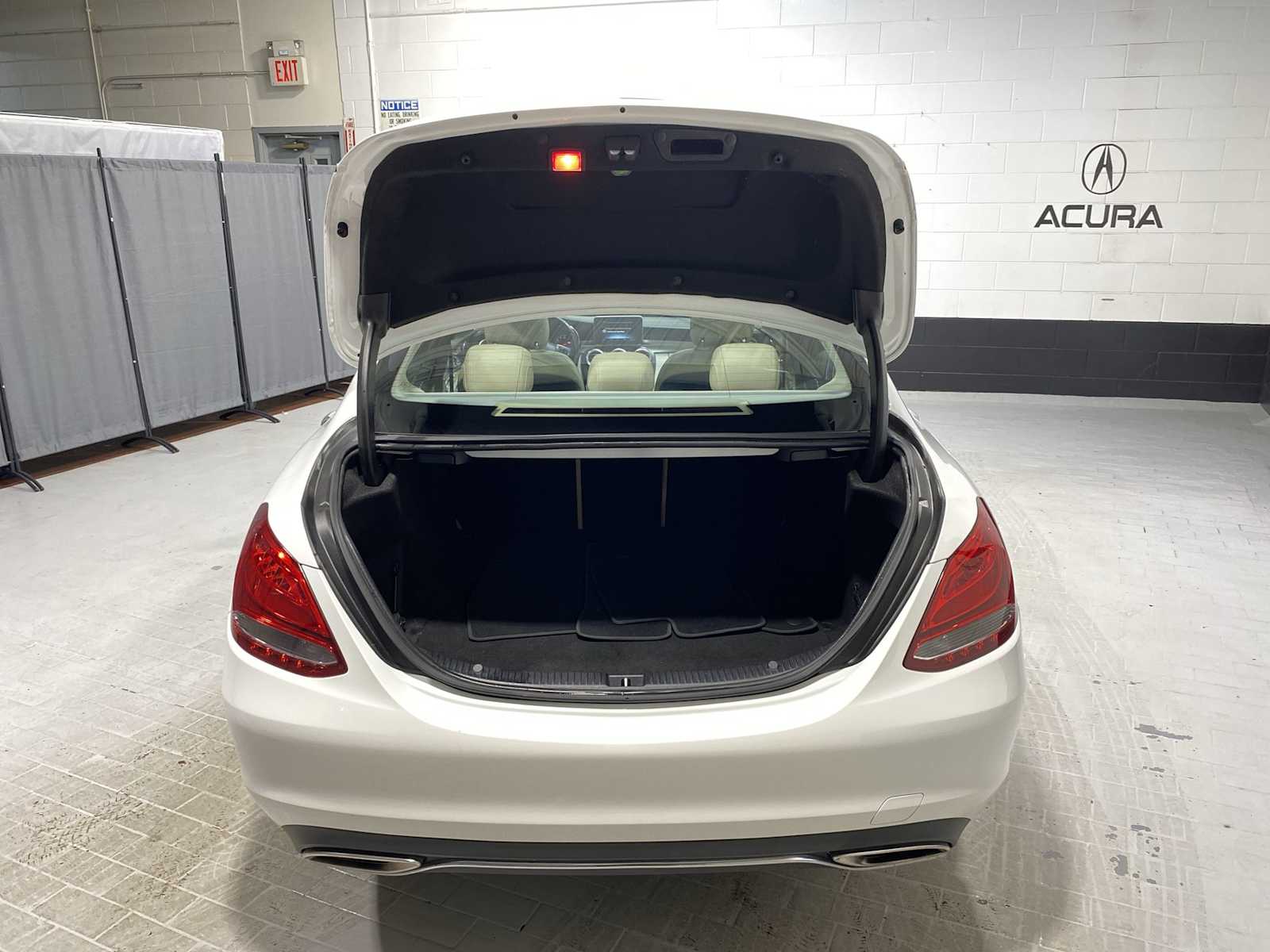 2017 Mercedes-Benz C-Class C 300 19