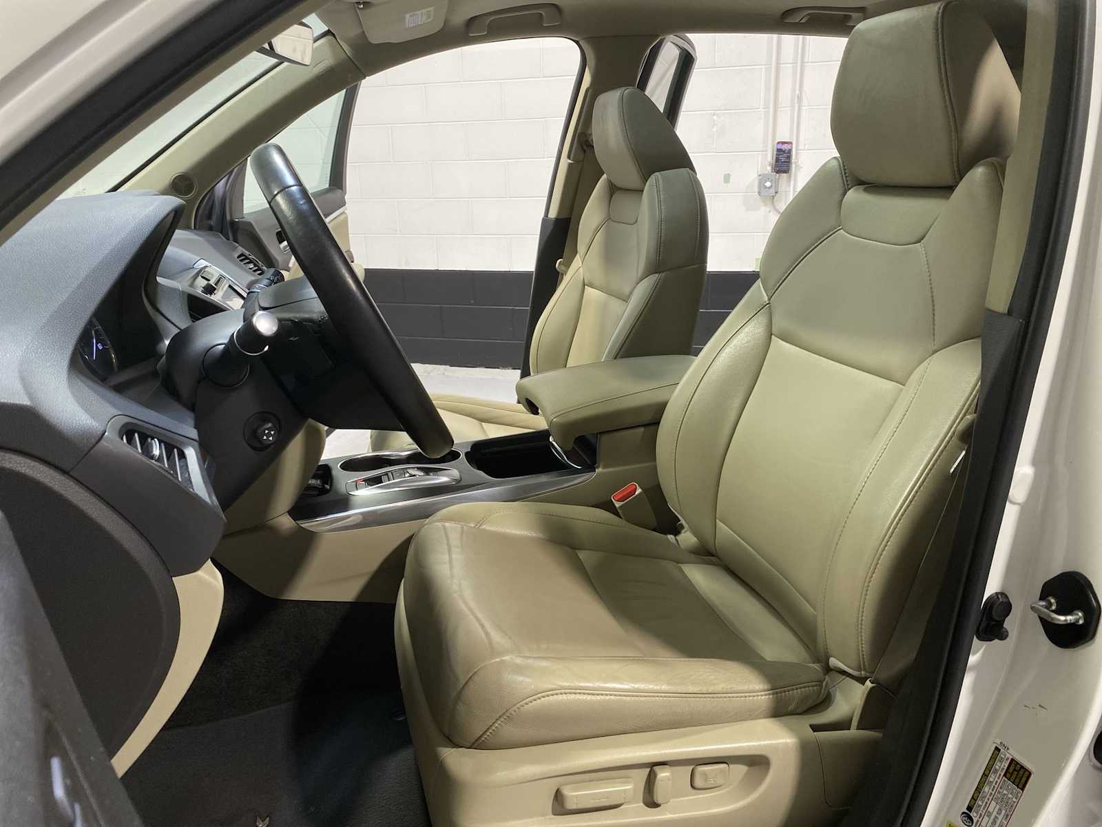 Thumbnail: 2016 Acura MDX - 11