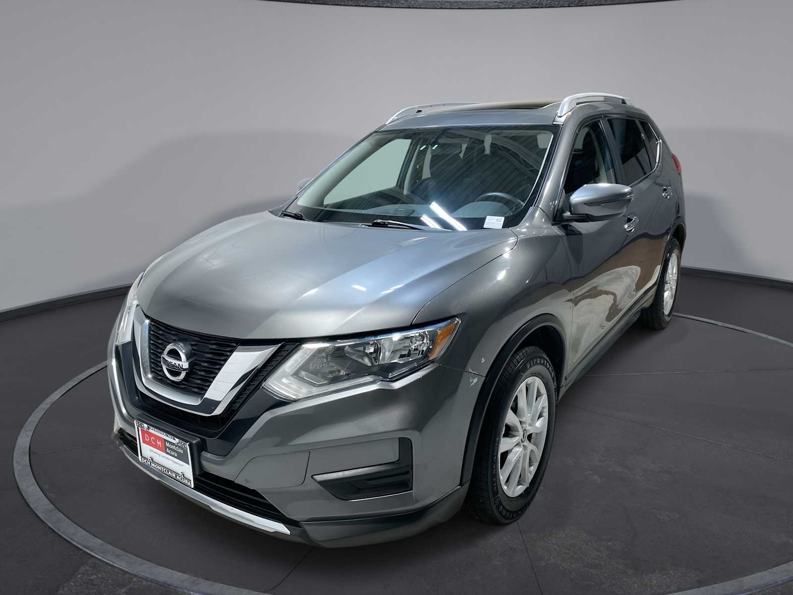 Thumbnail: 2017 Nissan Rogue - 1