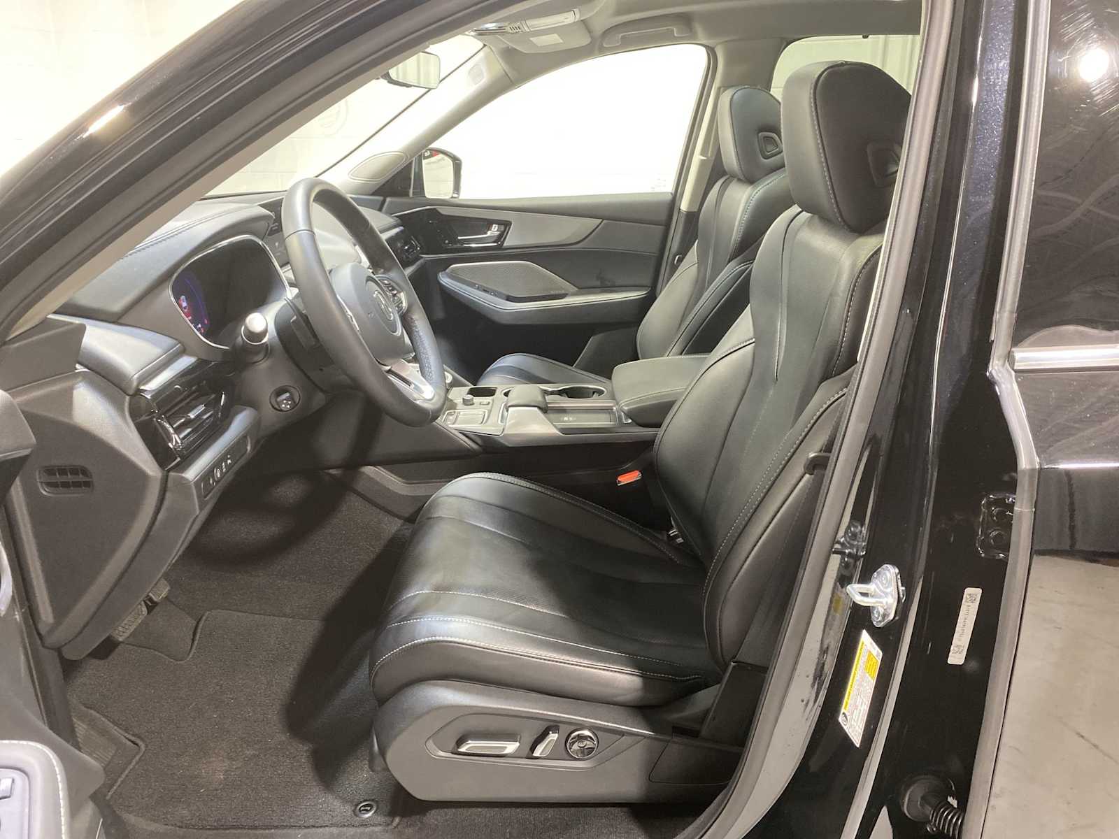 Thumbnail: 2023 Acura MDX - 2