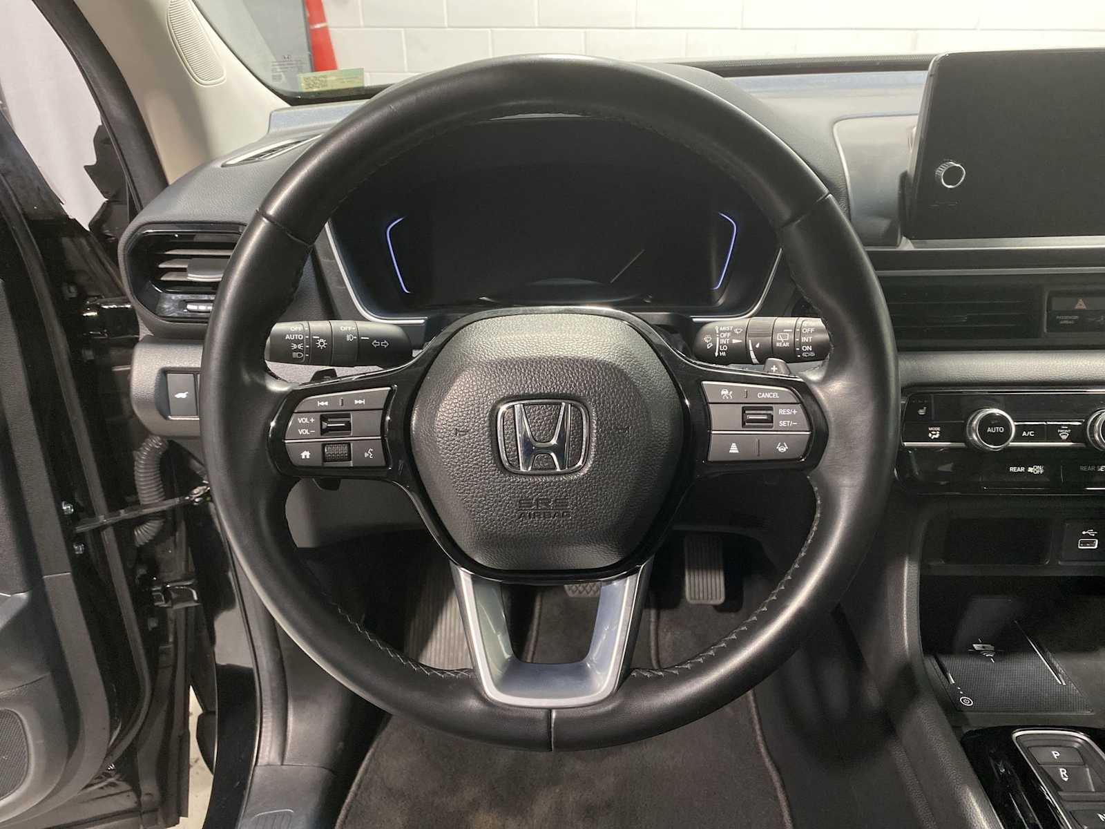 Thumbnail: 2024 Honda Pilot - 15