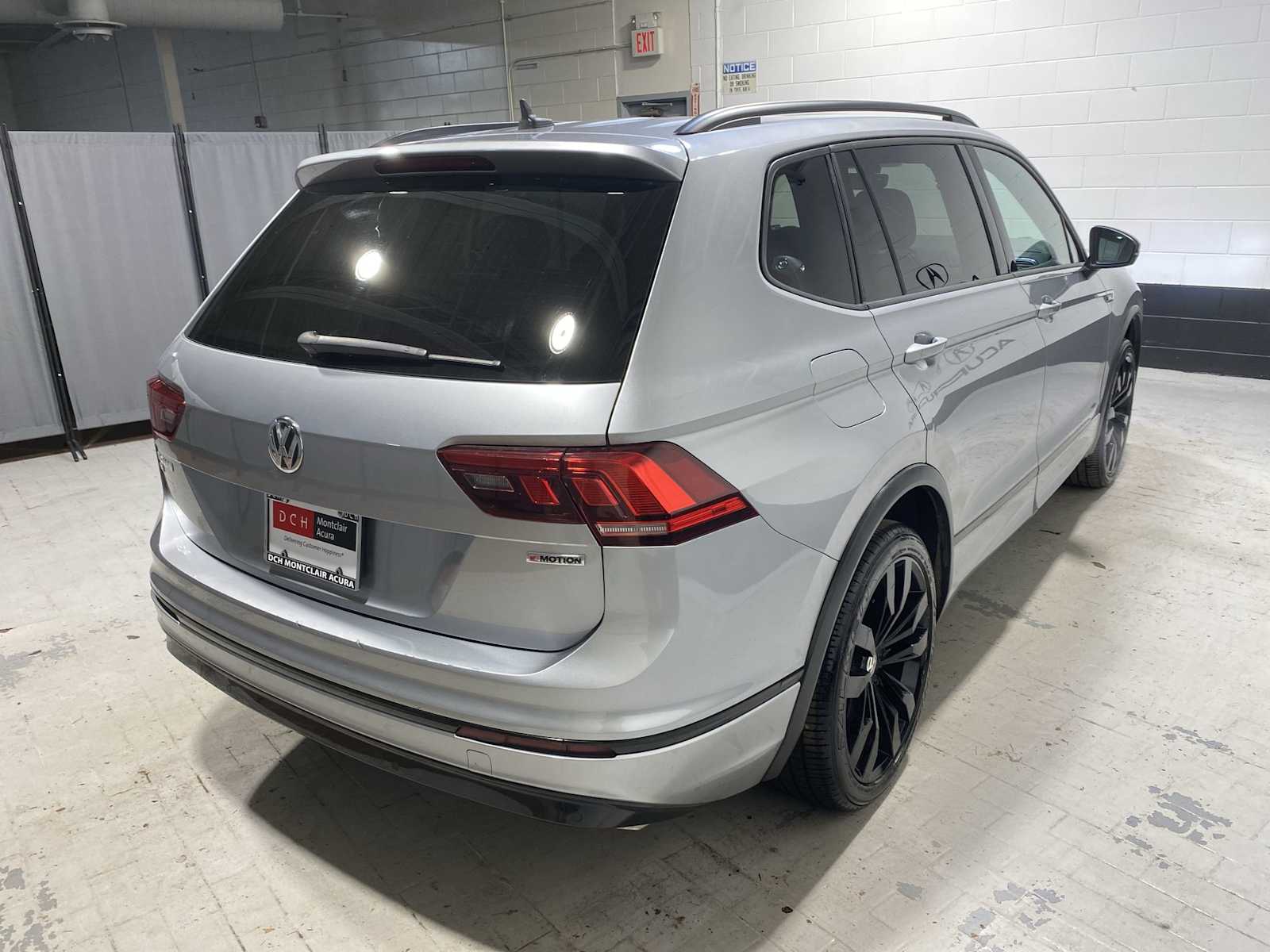 Thumbnail: 2020 Volkswagen Tiguan - 26