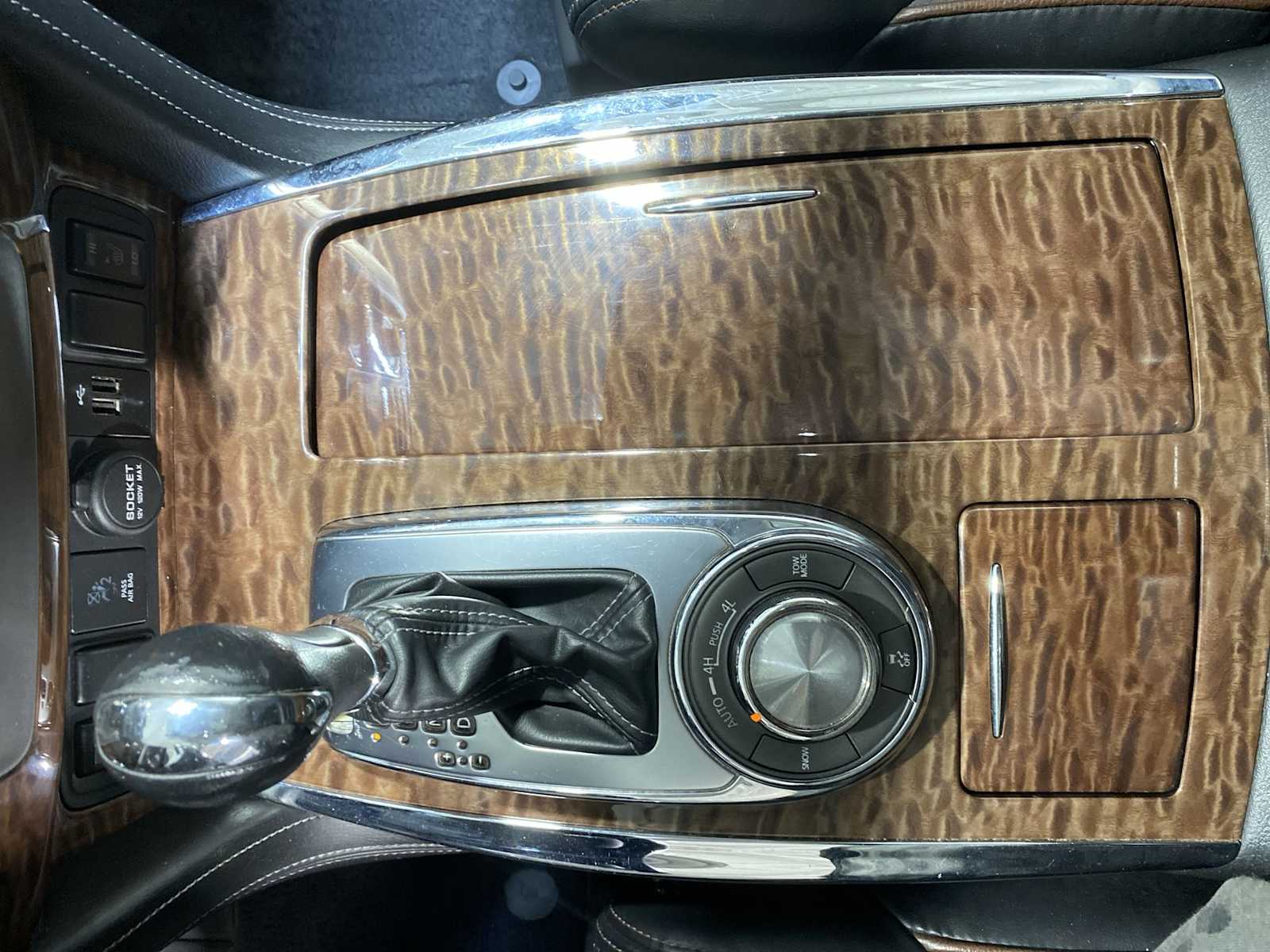 Thumbnail: 2020 Nissan Armada - 17