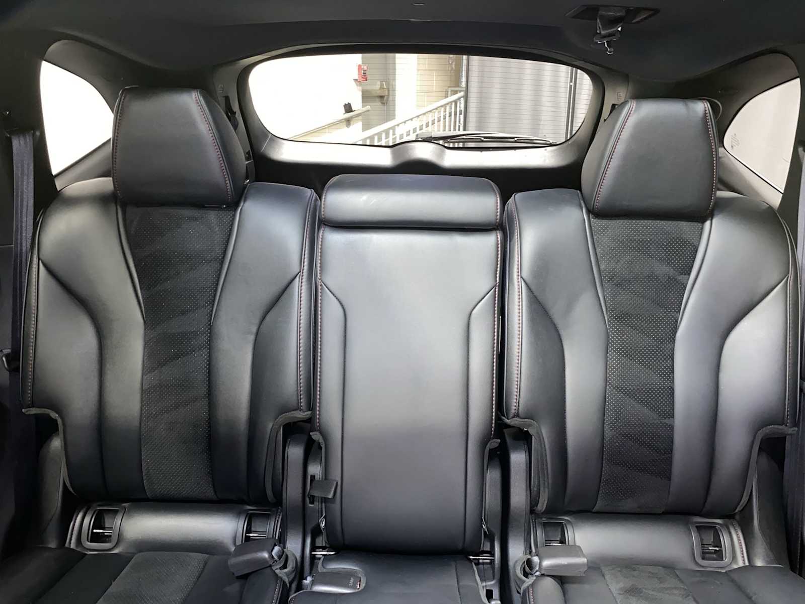 Thumbnail: 2022 Acura MDX - 22