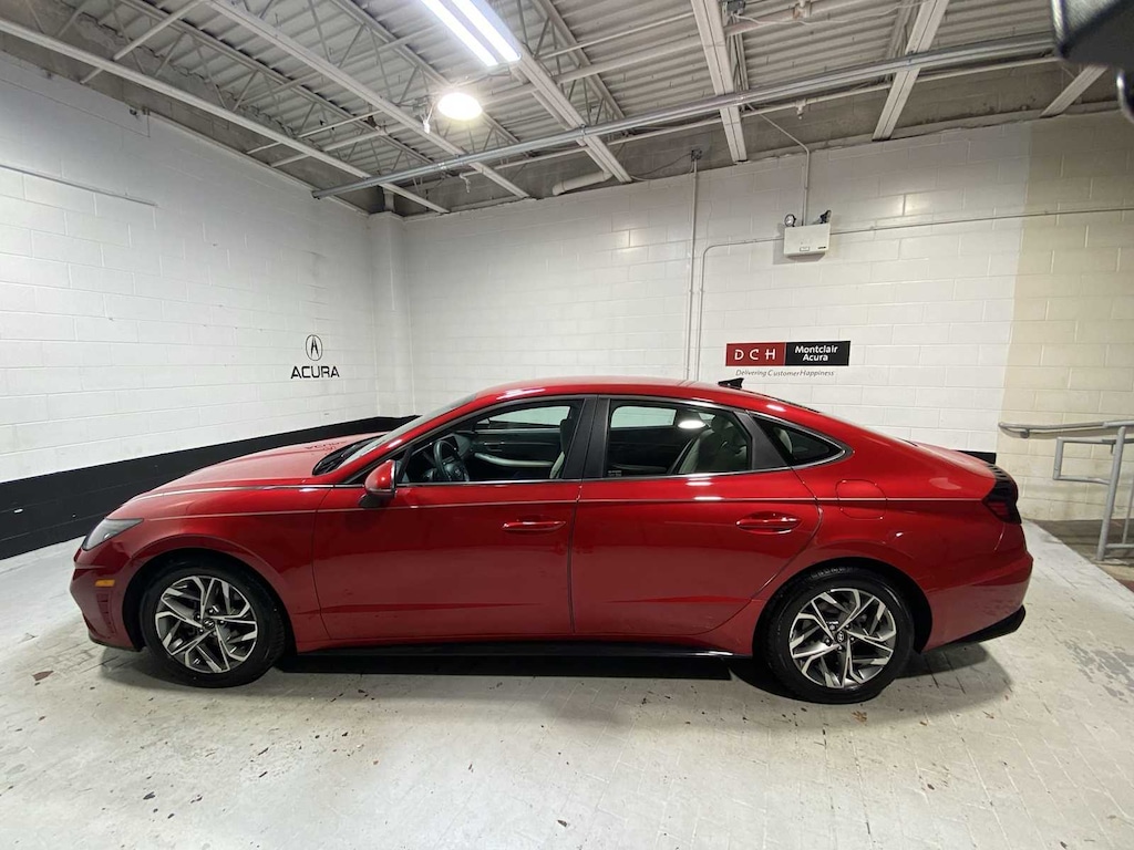 Used 2022 Hyundai Sonata SEL Sedan