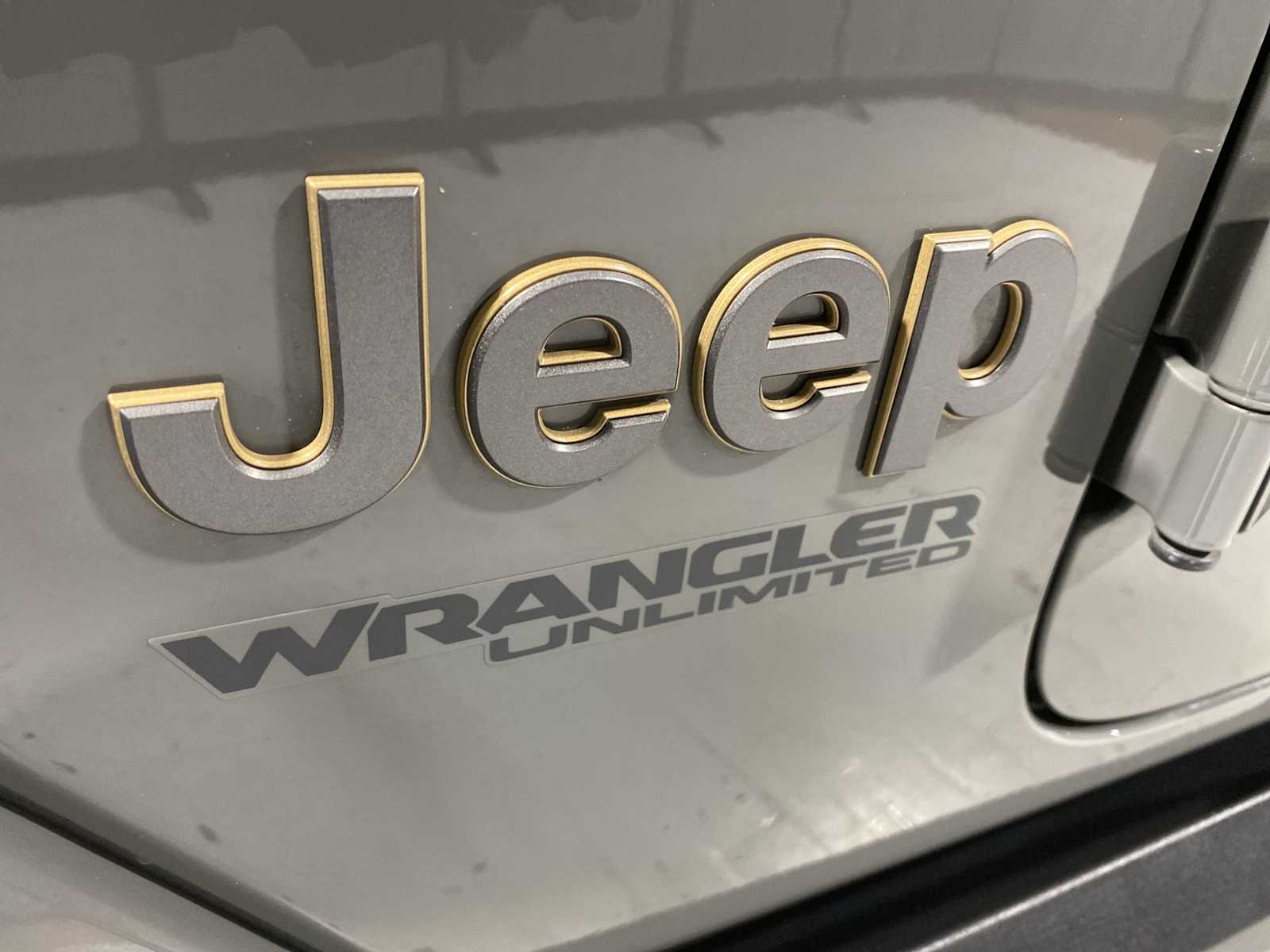 Thumbnail: 2021 Jeep Wrangler - 7
