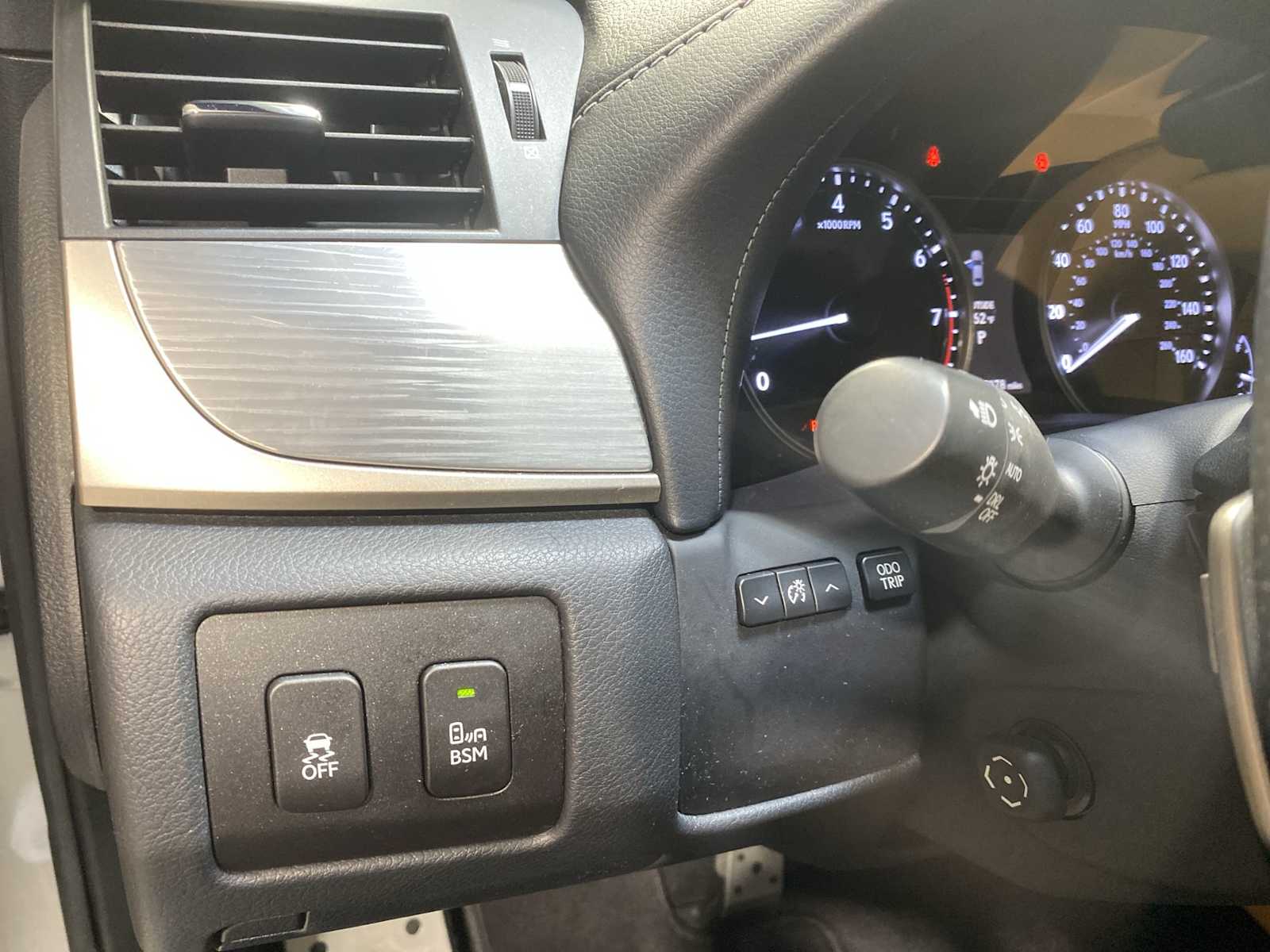 Thumbnail: 2015 Lexus GS - 24