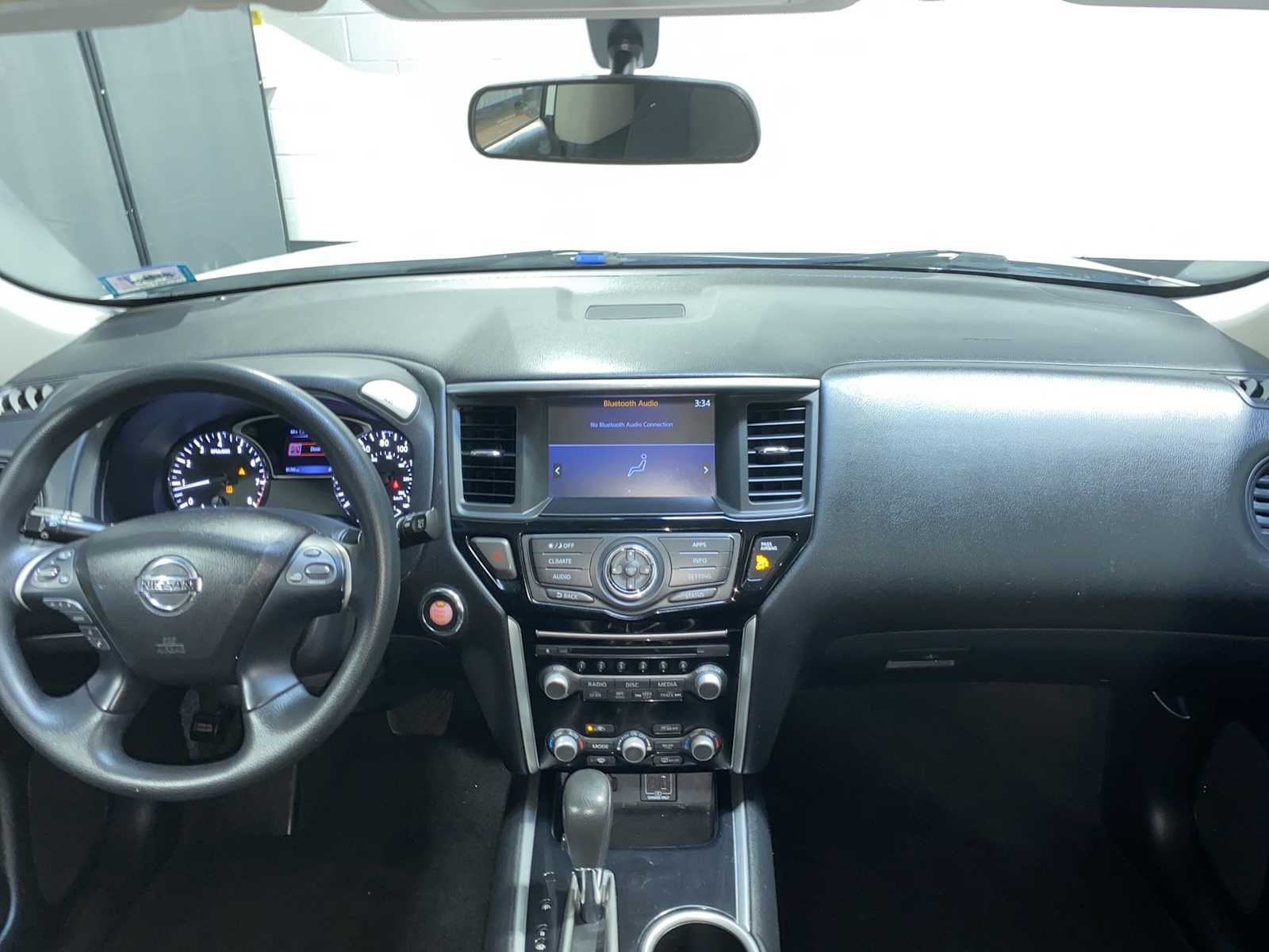 Thumbnail: 2019 Nissan Pathfinder - 10
