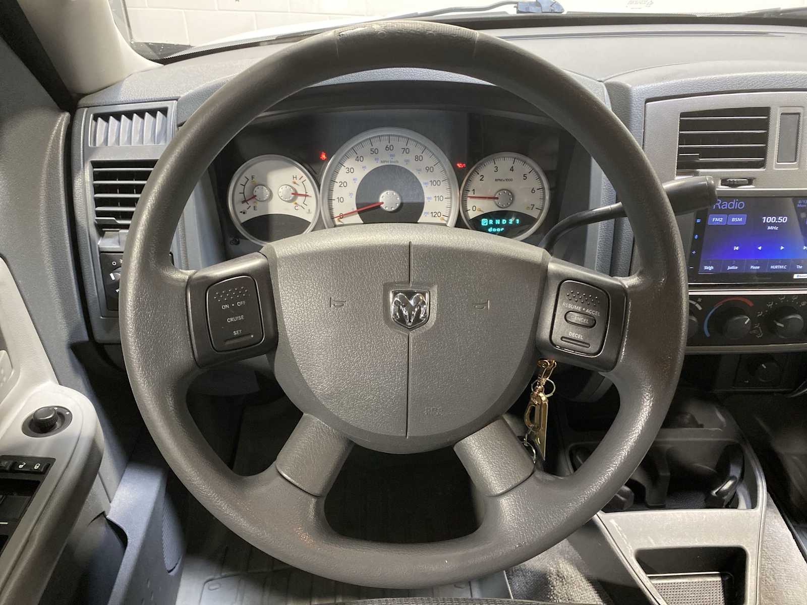 Thumbnail: 2007 Dodge Dakota - 15