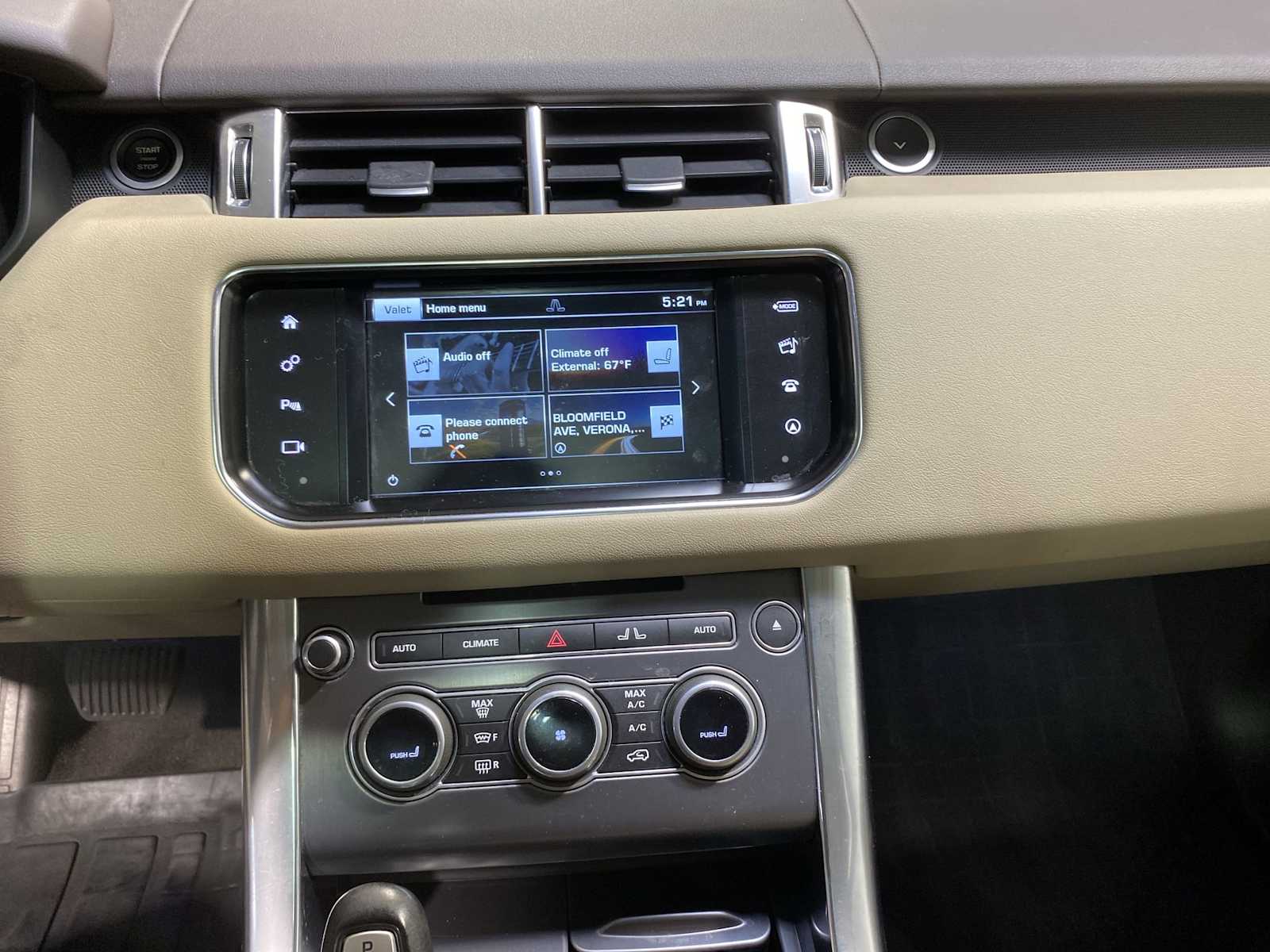 Thumbnail: 2016 Land Rover Range Rover Sport - 16