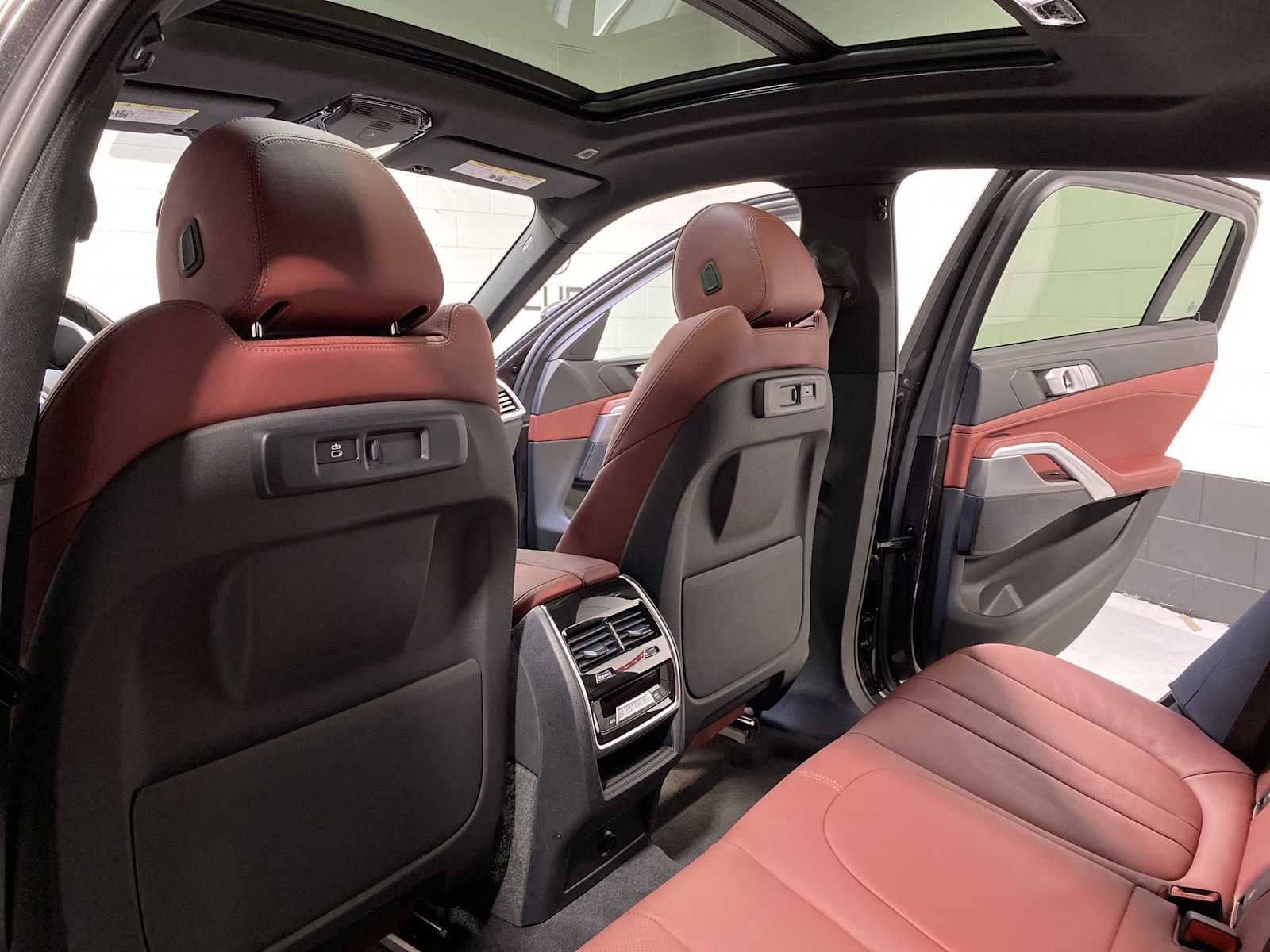 2022 BMW X6 xDrive40i 12